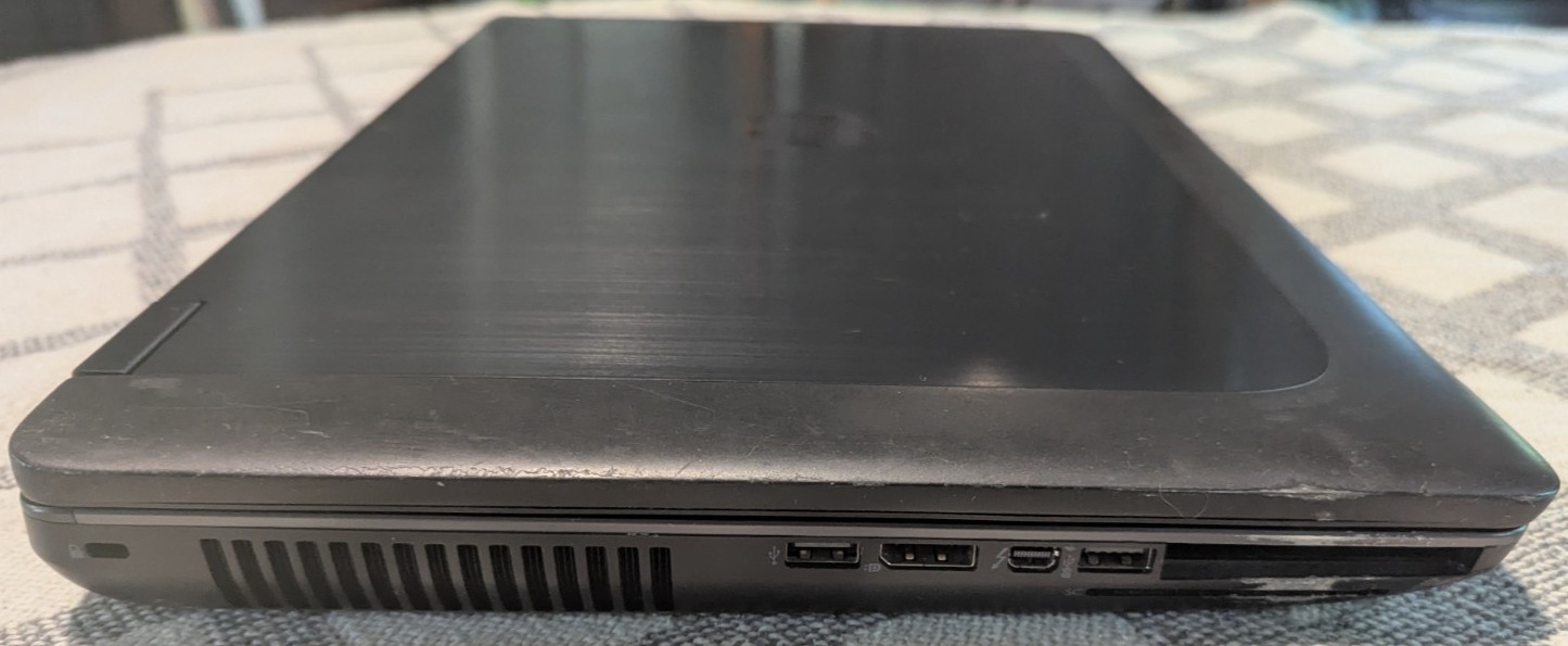 HP Zbook 17, I7-4800mq, Nvidia Quadro K3100M, 32GB, 500GB SSD, 250GB SSD W11P