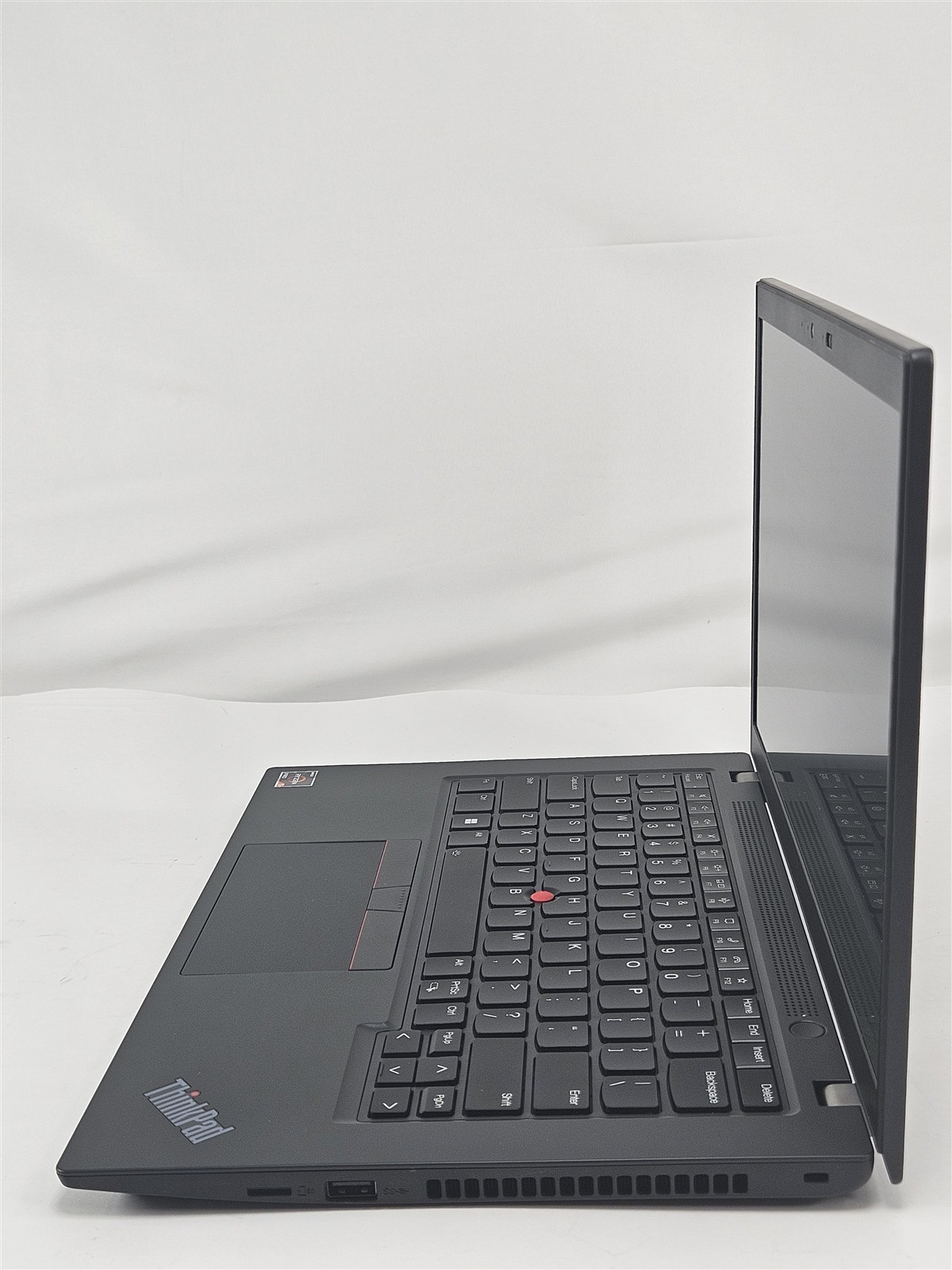 Lenovo ThinkPad L14 Gen 4 256GB SSD 16GB Ryzen 5 PRO 7530U 14″ AMD Radeon No OS