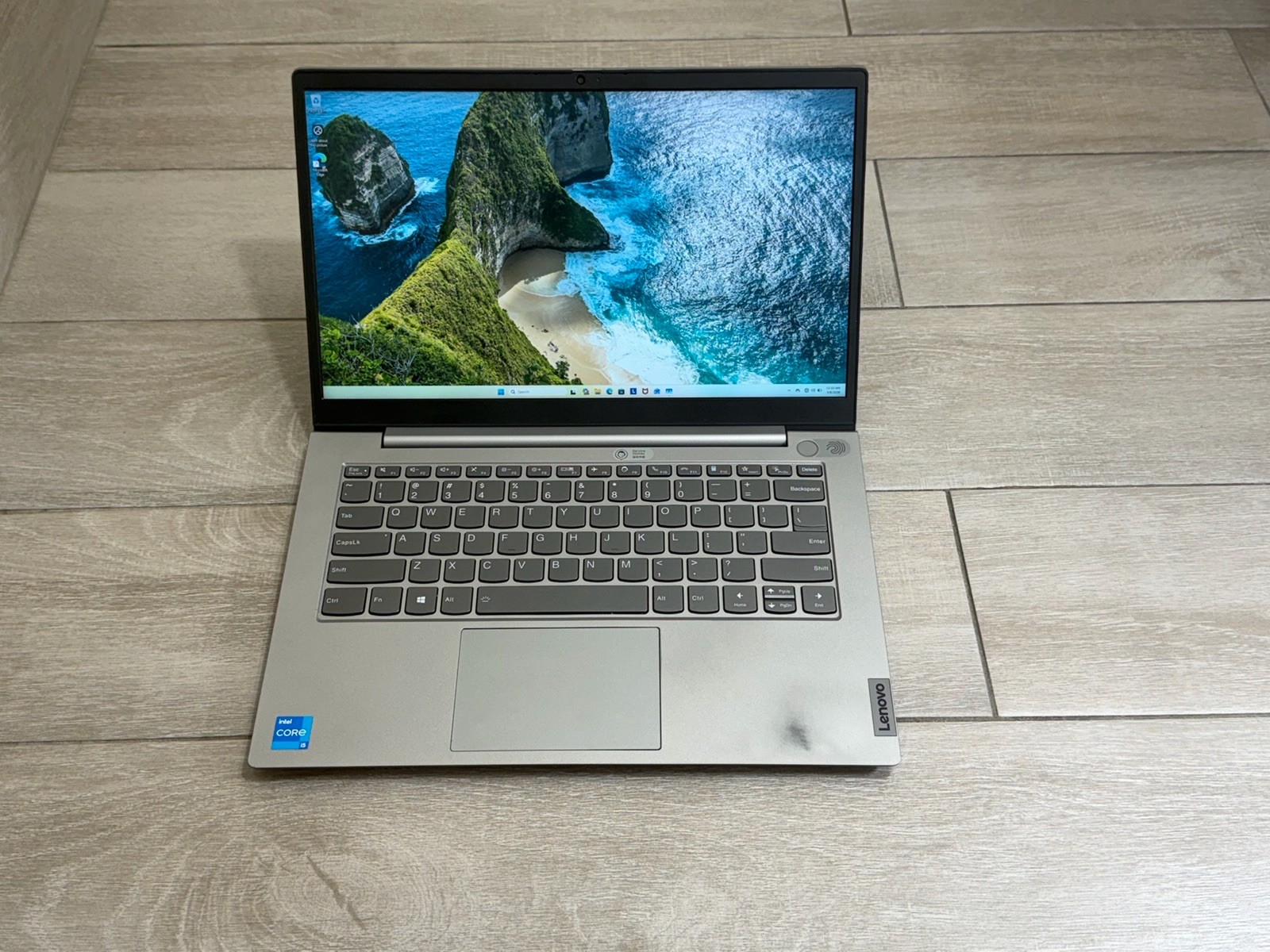 Lenovo ThinkBook 14 G2 ITL 14″ Core i5-1135G7 8GB RAM 256GB NVMe SSD Win-11 Pro