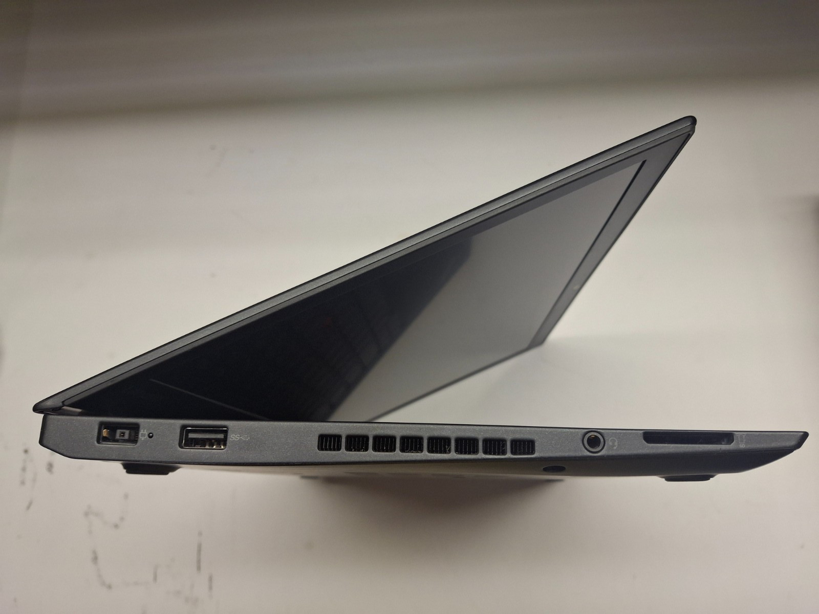 Lenovo ThinkPad T470s i5-7300U 8GB RAM 256GB SSD Webcam Wifi Win 10P Laptop