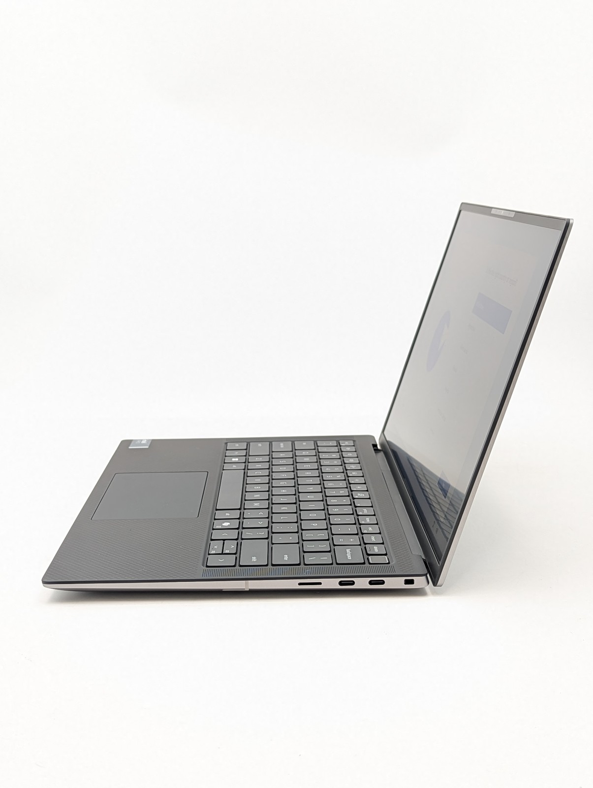 Dell Precision 5490 14″ Intel Core Ultra 7 165H 32GB DDR5 1TB SSD RTX 2000 W11P