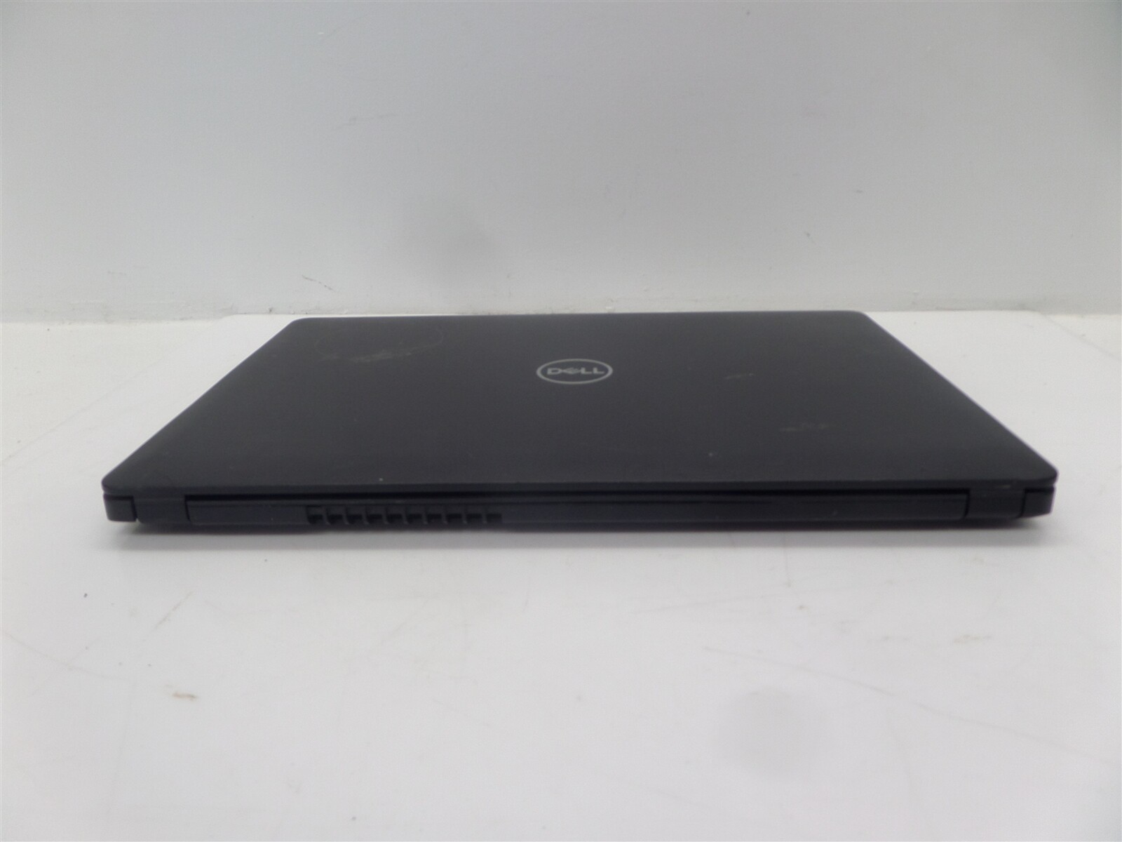 Dell Latitude 3580 15.6″ Laptop w/ i5-7200U 2.50GHz CPU & 8GB RAM – No HDD