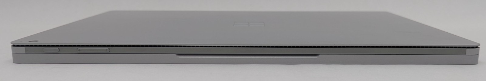 Incomplete Microsoft Surface Book 2 15″ i7-8650U 1.90GHz 16GB 256GB NVMe NVIDIA