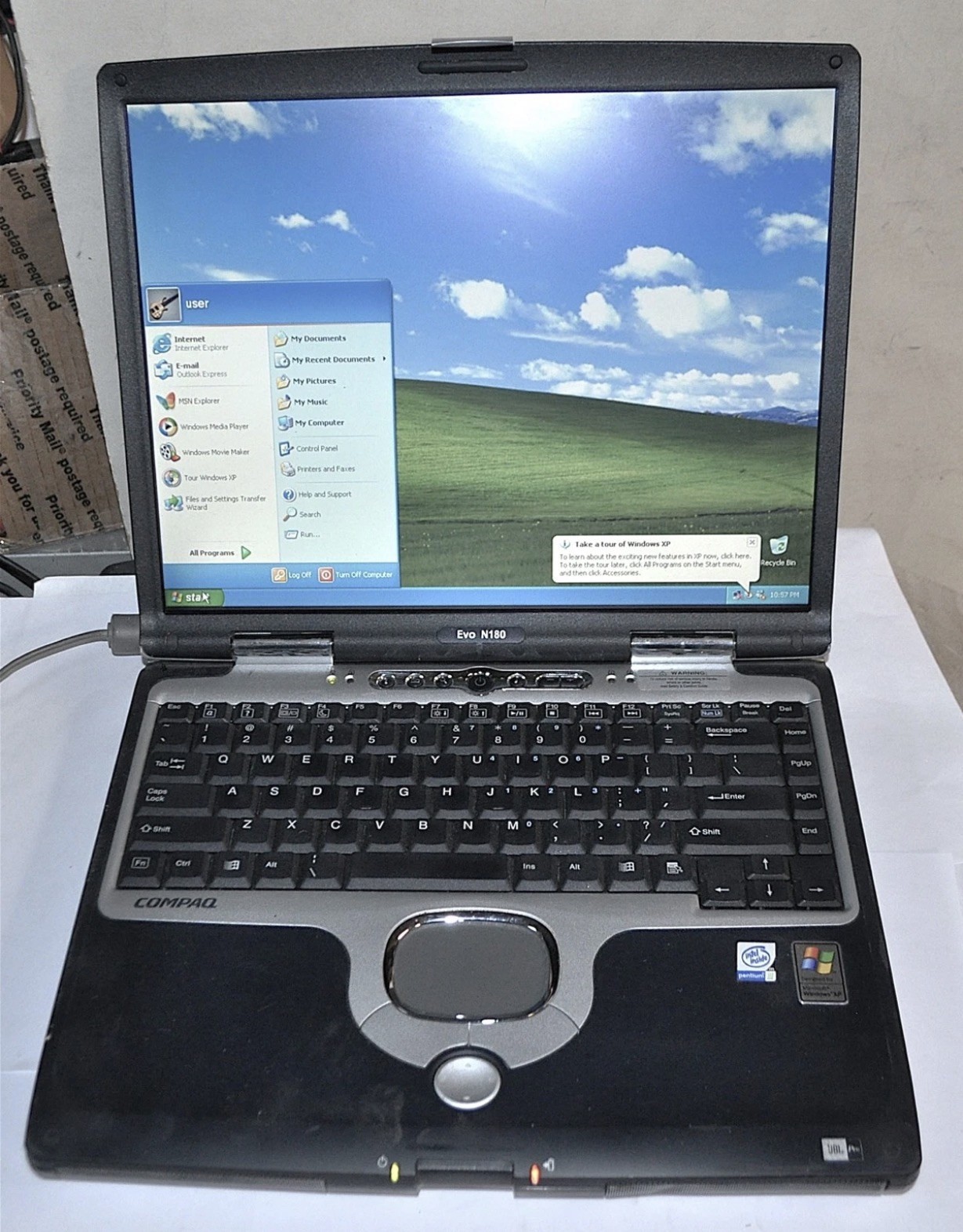 VERY OLD COMPAQ Evo N180 LAPTOP PENTIUM III WORKS SCHOOL SURPLUS NEEDS BATTERY