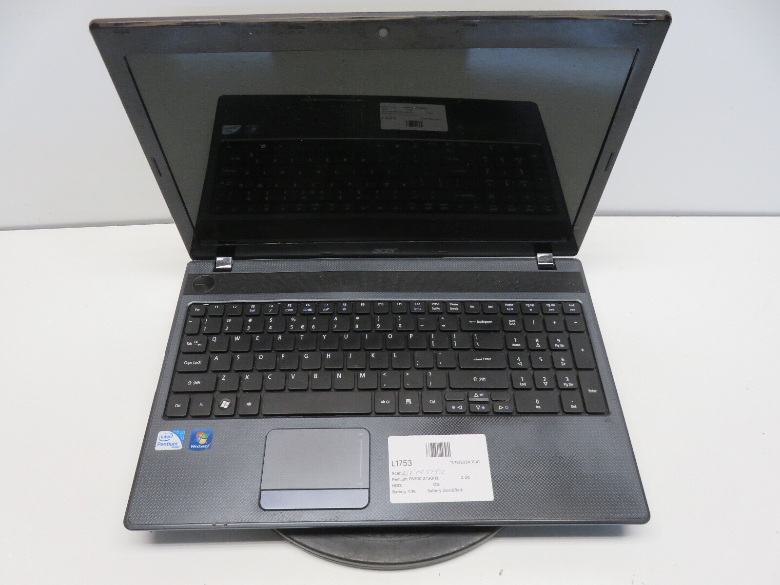Acer Aspire 5733Z-4851 Laptop Intel Pentium P6200 2GB No HD/Batt – Broken Hinges
