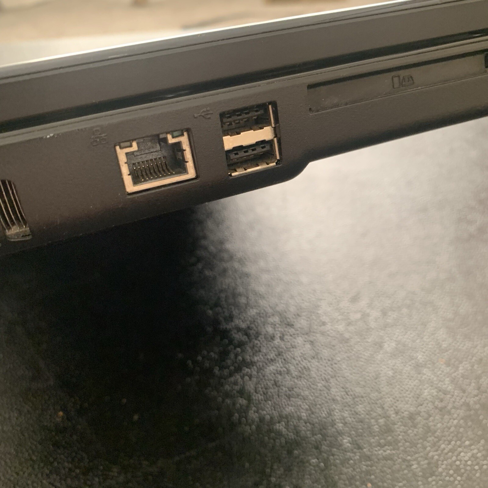 Toshiba Satellite Laptop PSLB8U-002003 Intel Pentium, RW DVD Burner, Untested.
