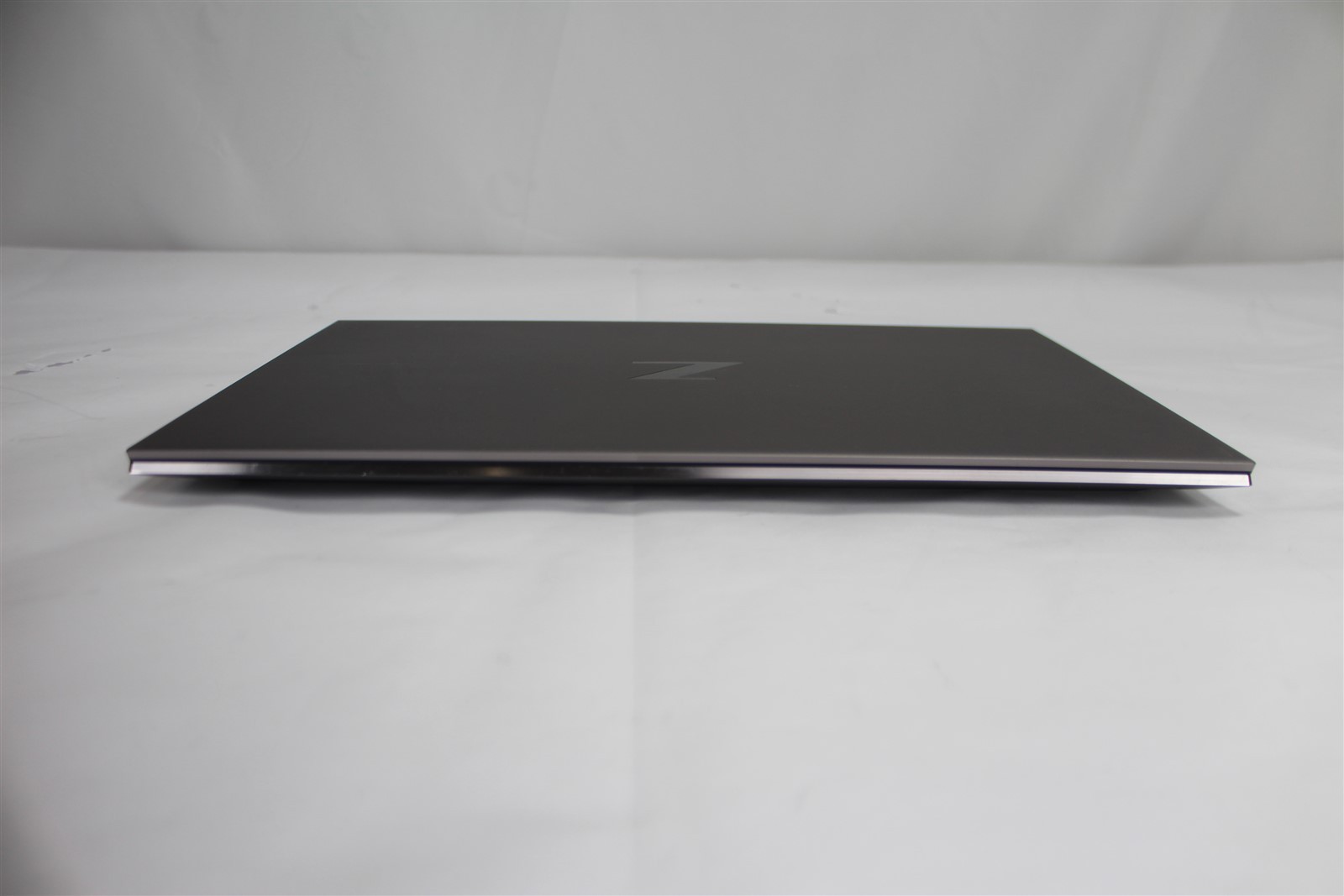 HP ZBook Studio G8 15.6″ i9-11950H 2.6GHz 32GB 1TB NVMe RTX 3070