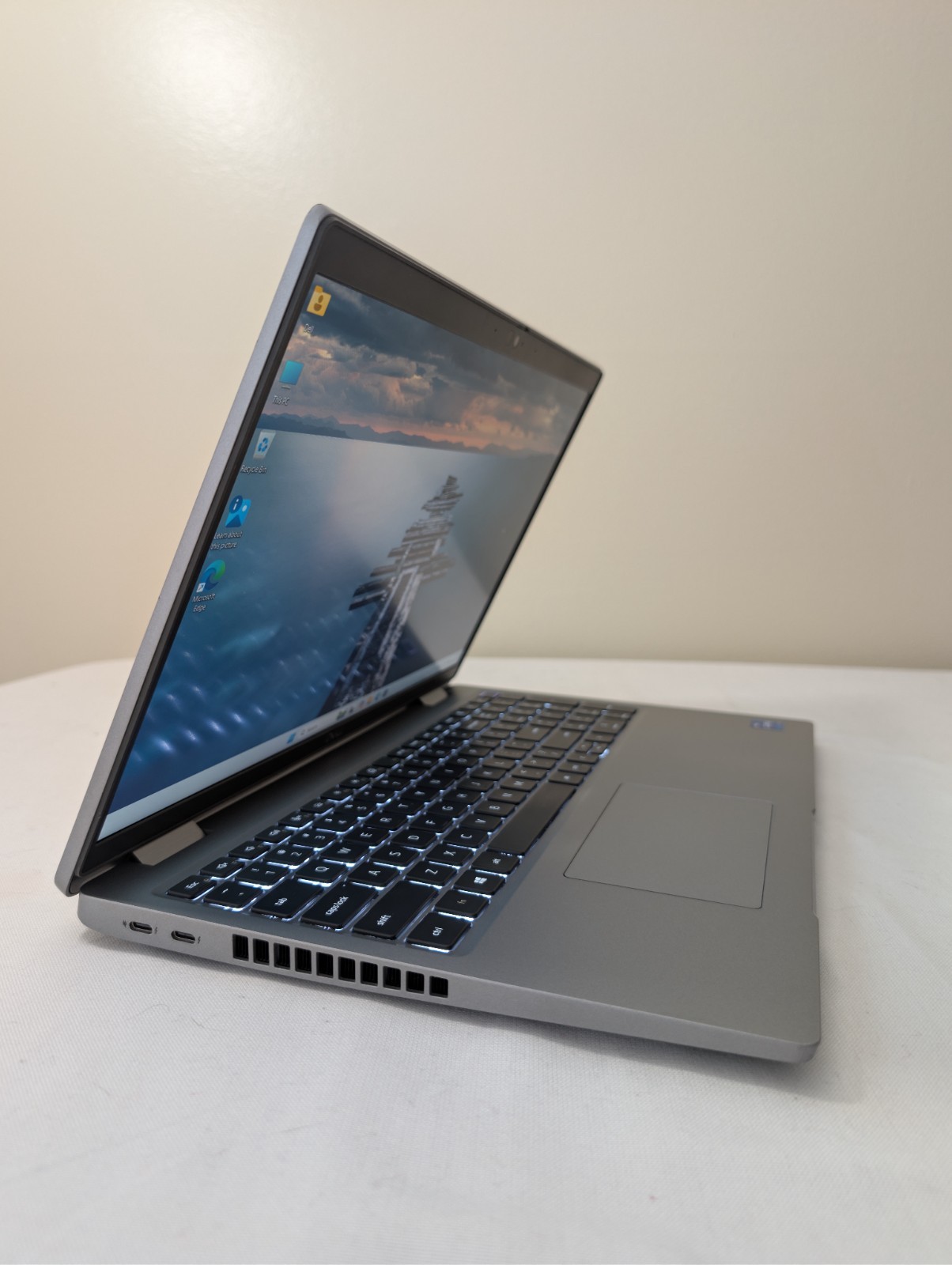 Dell Precision 3560 15.6″ HD i7-1165G7 16GB 256GB NVMe NvidiaT500