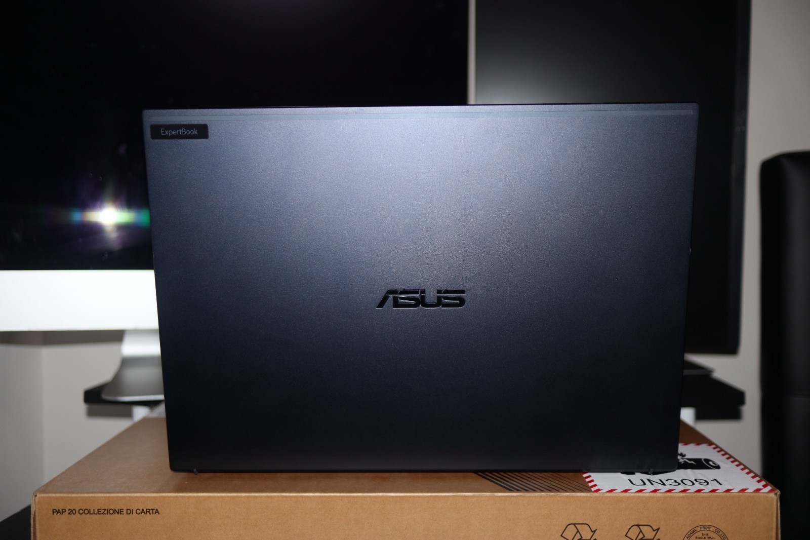 Asus Expertbook B3 | Intel Core Ultra 5 Processor | 512GB SSD storage | 16GB RAM