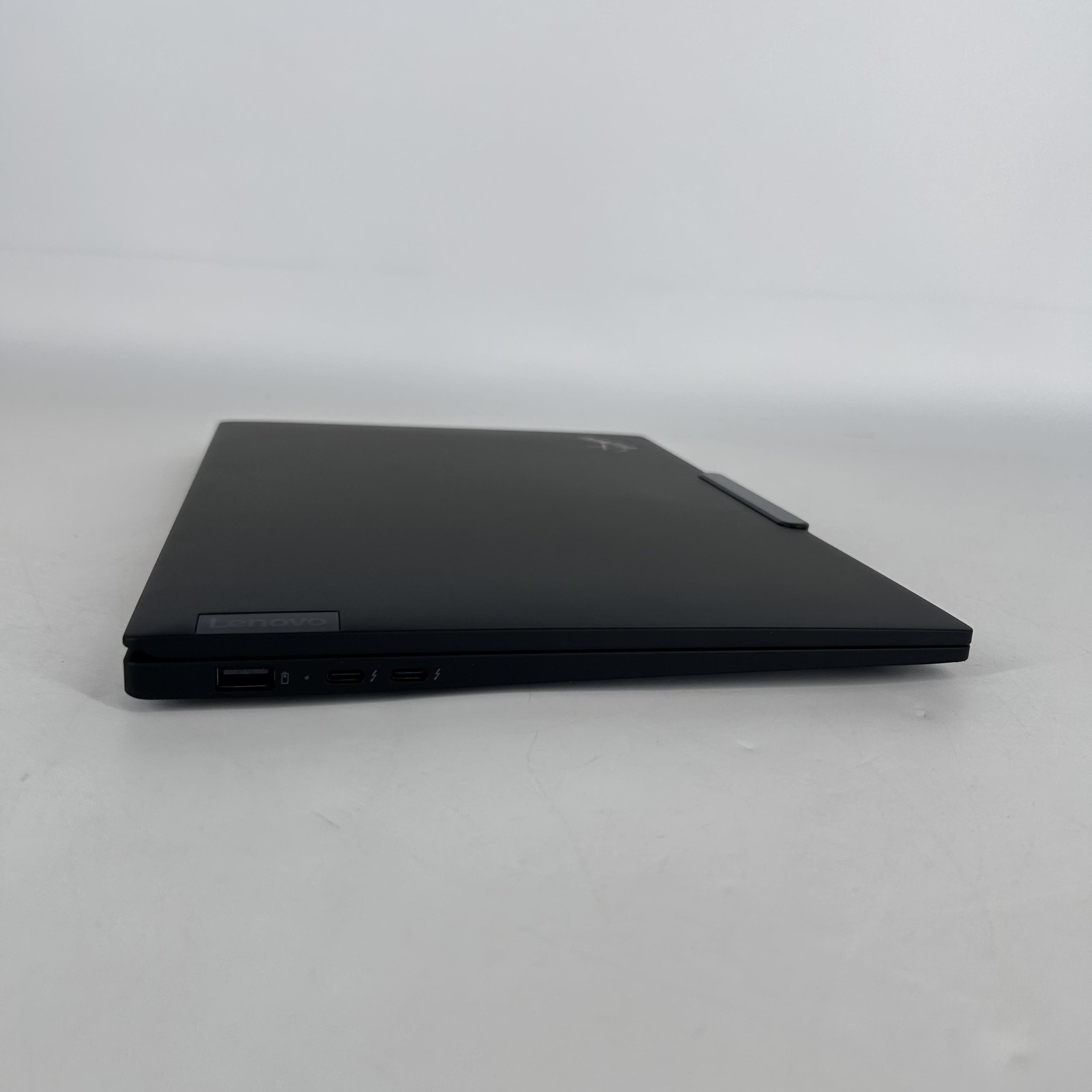 Lenovo ThinkPad X1 Carbon Gen 12 14 Black FHD+ 1.7 GHz Ultra 7 155U 16GB 2TB SSD