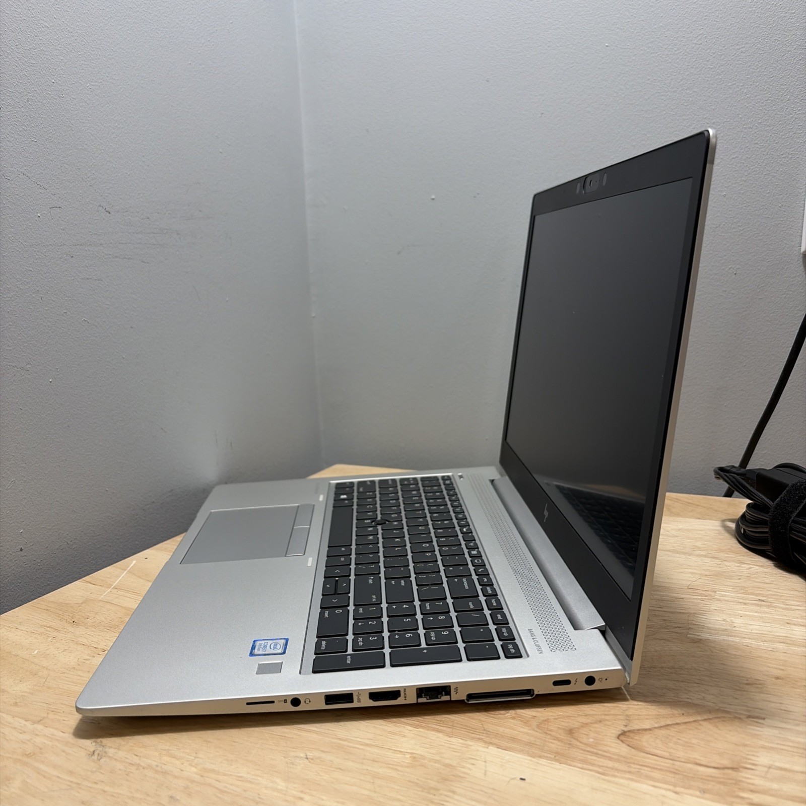 HP EliteBook 850 G6 CORE I7-8665u 1.90GHZ 16GB 256GB SSD WCAM WIFI W11 & CORD