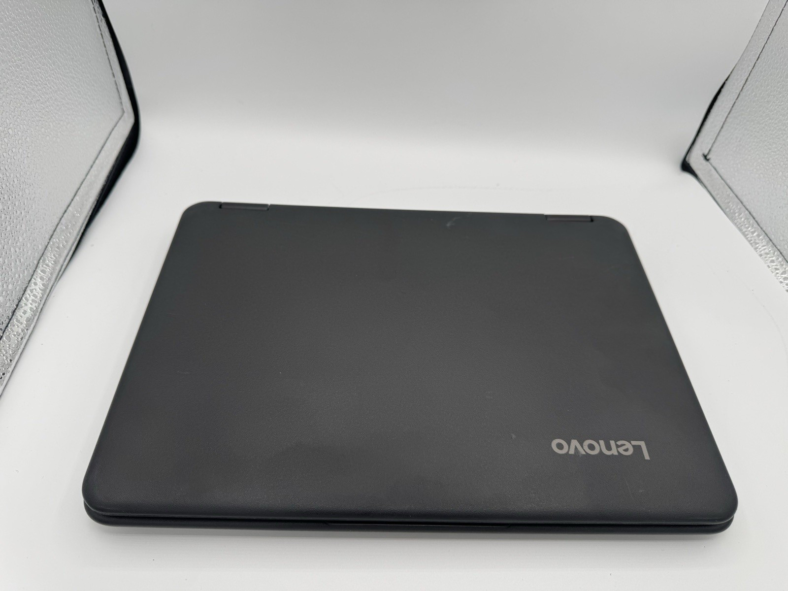 Lenovo 300e Winbook 11.6″ 2 in 1, Intel Celeron N3450 1.1GHz 4GB RAM 64GB eMMC