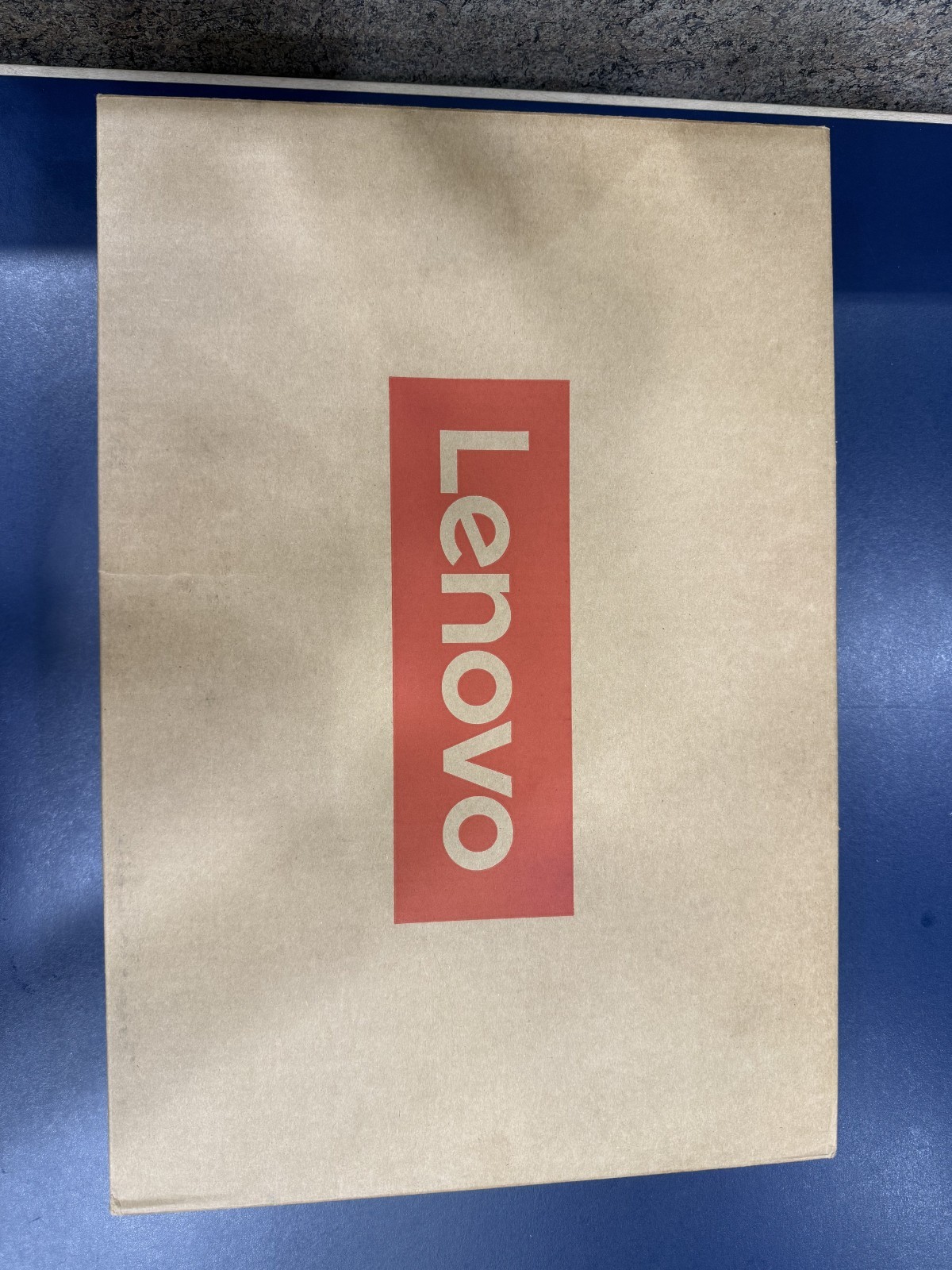 Lenovo IdeaPad Slim 3 15ABR8 15.6″ (512GB SSD, AMD Ryzen 3 7000 Series, 4.30…