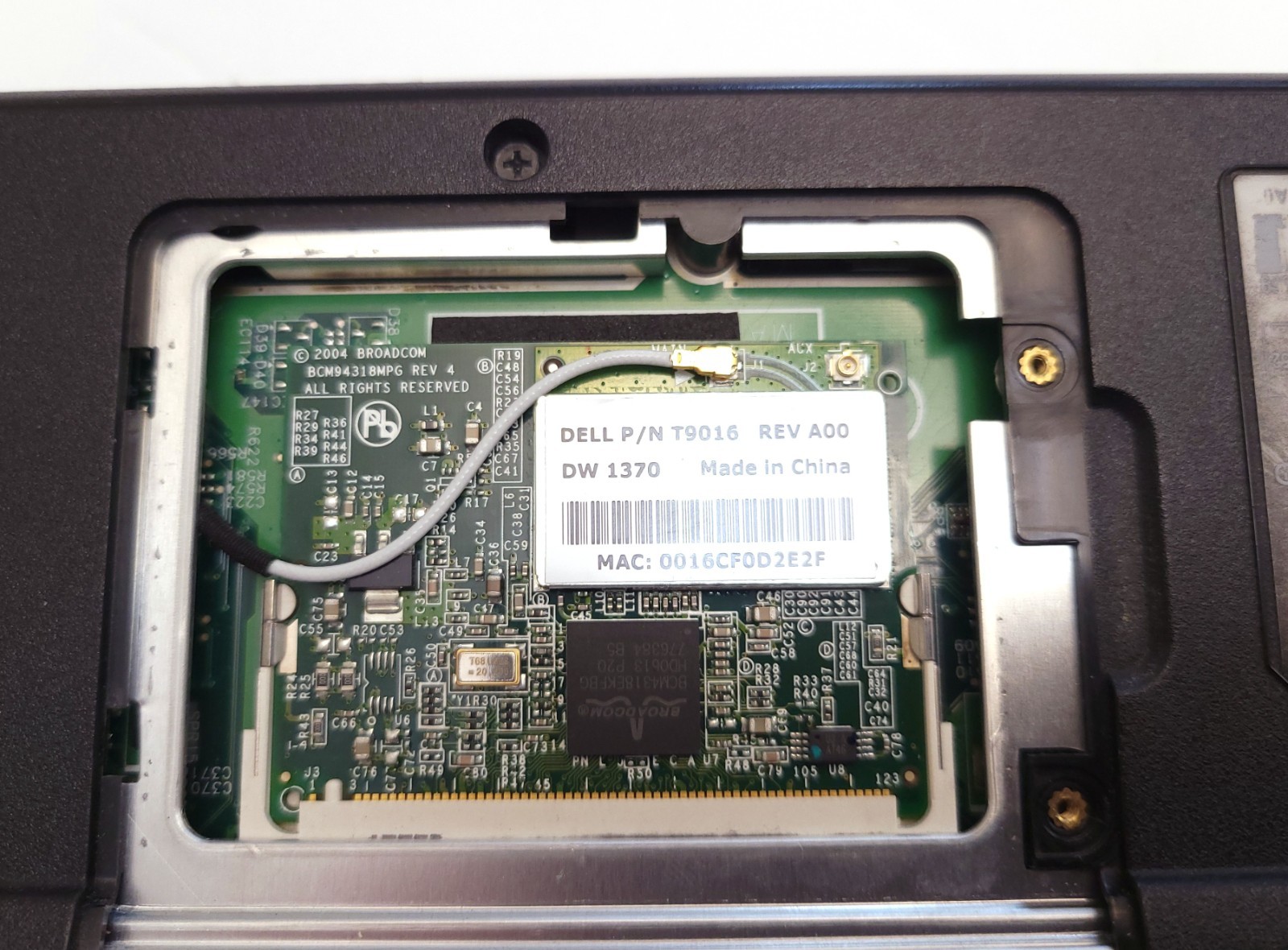 Dell Inspiron B130 w/ OEM Charger — Intel Celeron M 1.60GHz — NO OS/HDD/BATTERY