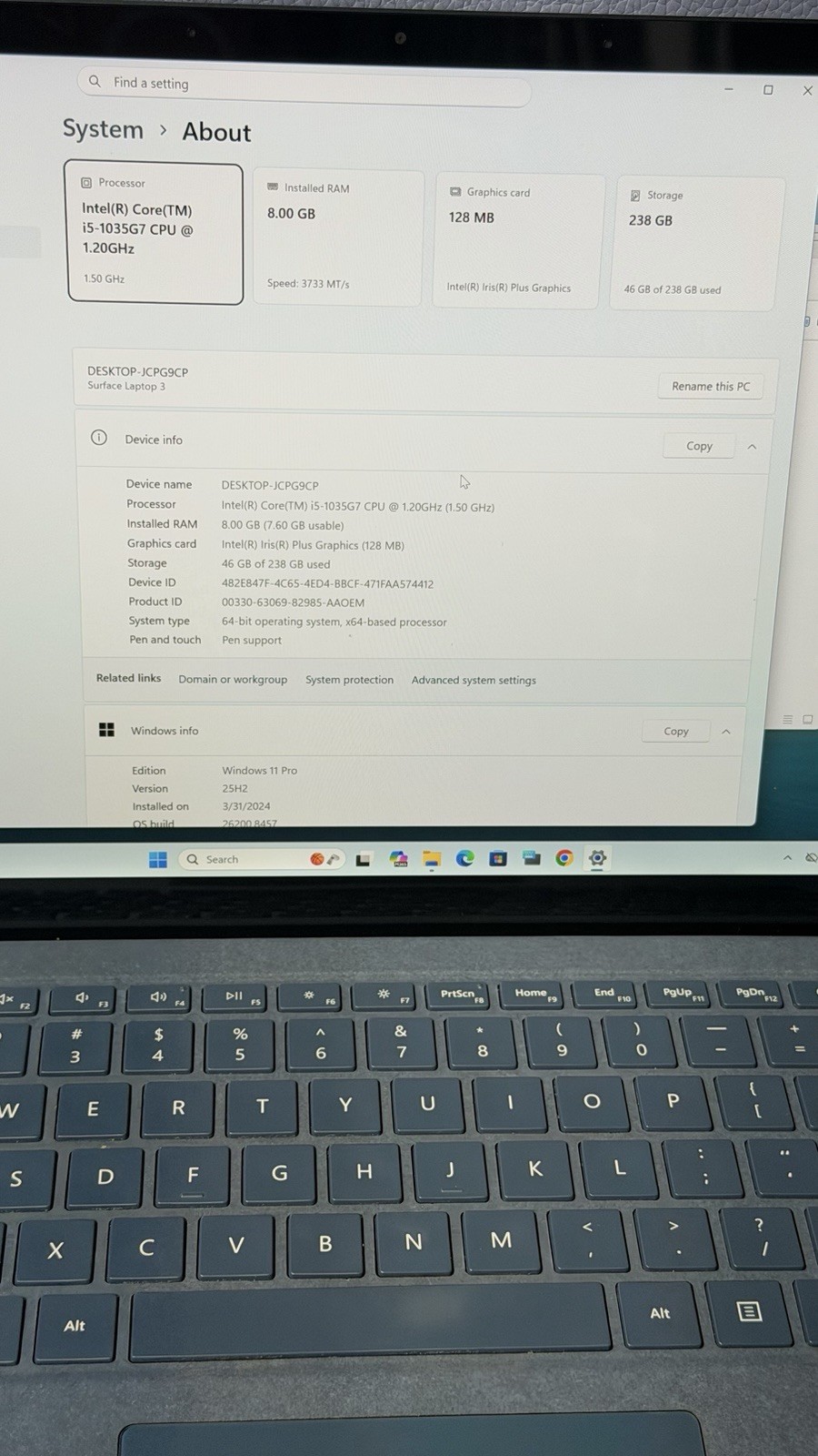 Microsoft Surface Laptop 3 13.5” i5 8GB 256GB SSD Touch Disabled