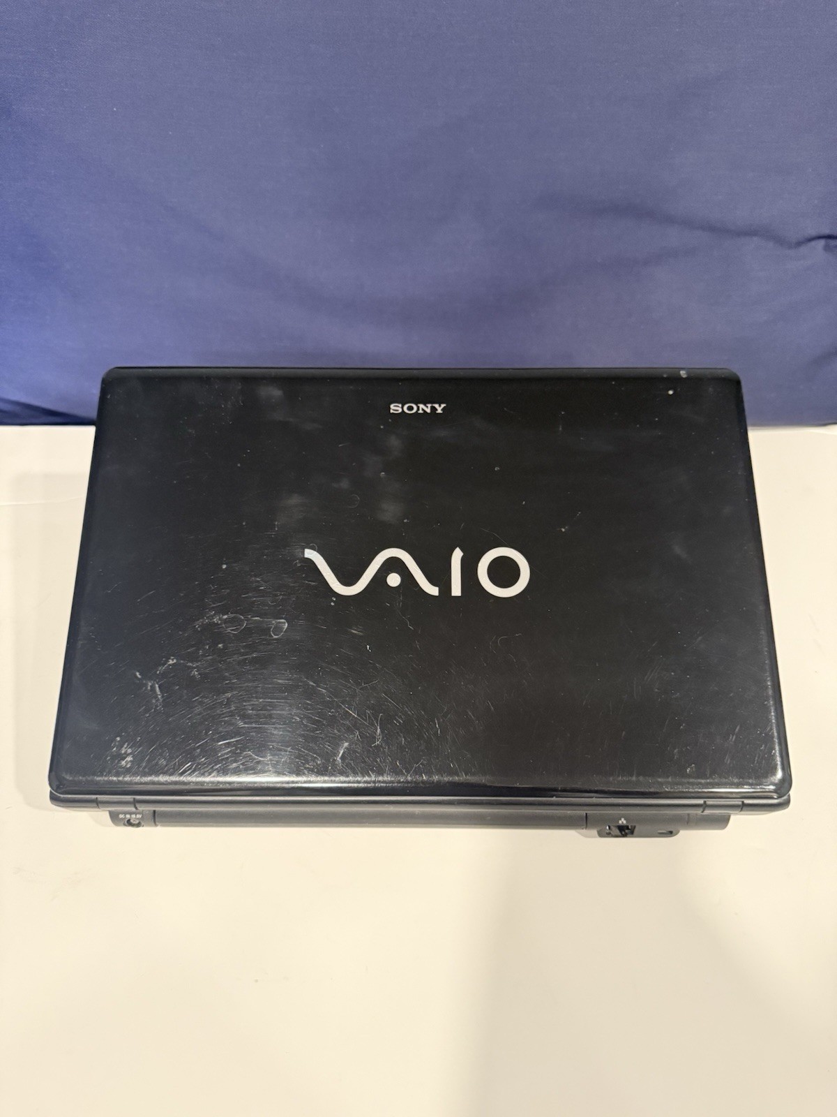 SONY VAIO PCG-61111L LAPTOP- 480GB HDD, 4GB RAM, INTEL T6600 2.20 GHz, WINDOWS 7
