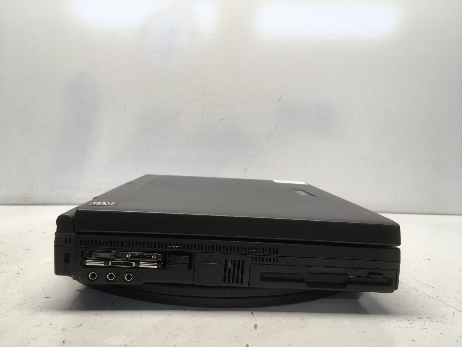 WinBook XLi MMC1 Intel Mobile Pentium II 233MHz 97 MB NO HDD No Batt