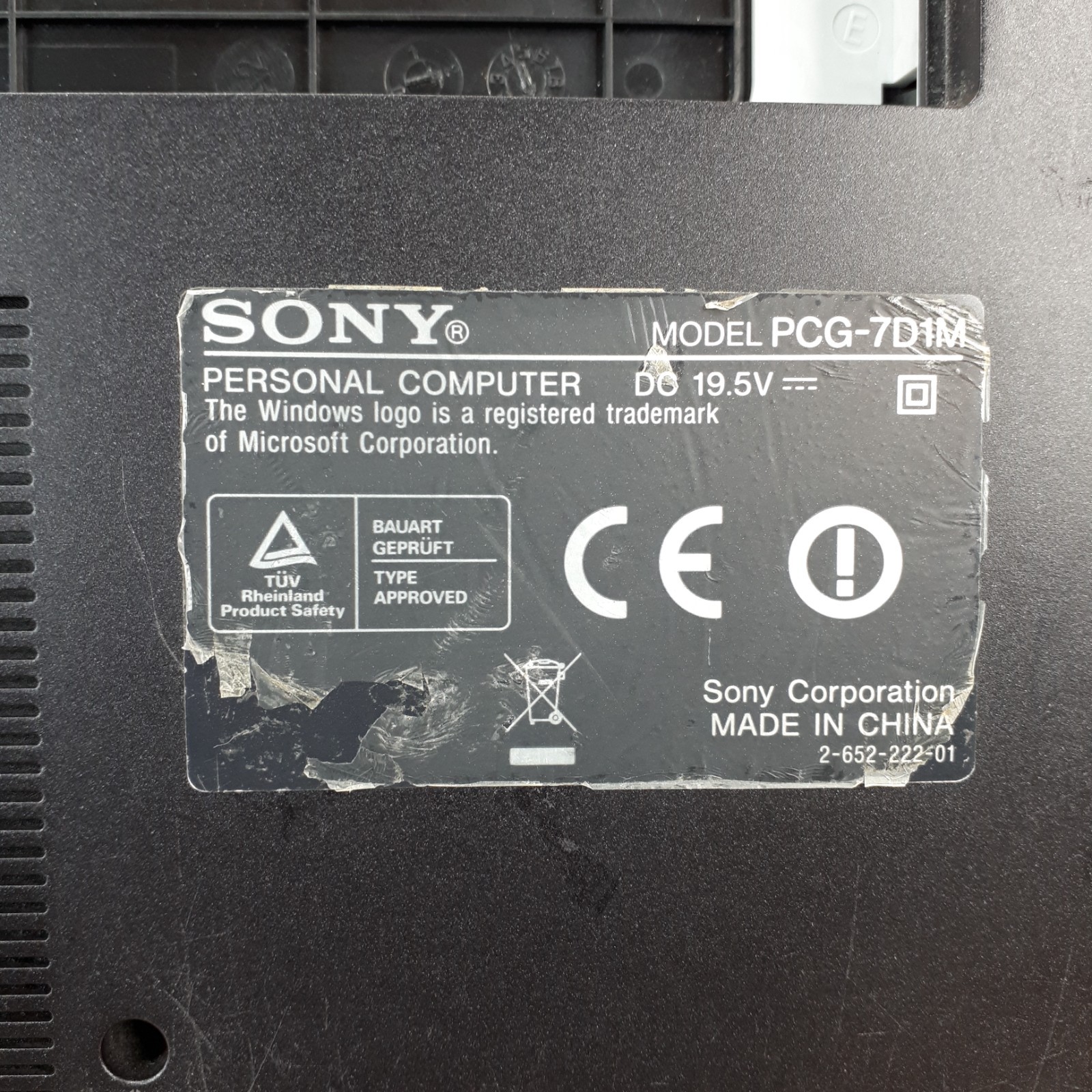 Sony VAIO VGN-FS315H 15.4″ Laptop Pentium M740 Boot/BIOS 2GB RAM No HDD/Battery