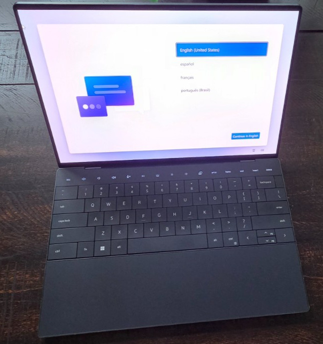 Dell XPS 13 Plus 9320 i7-1260P 32GB 1TB 13.4″ 3.5K OLED Touch Laptop