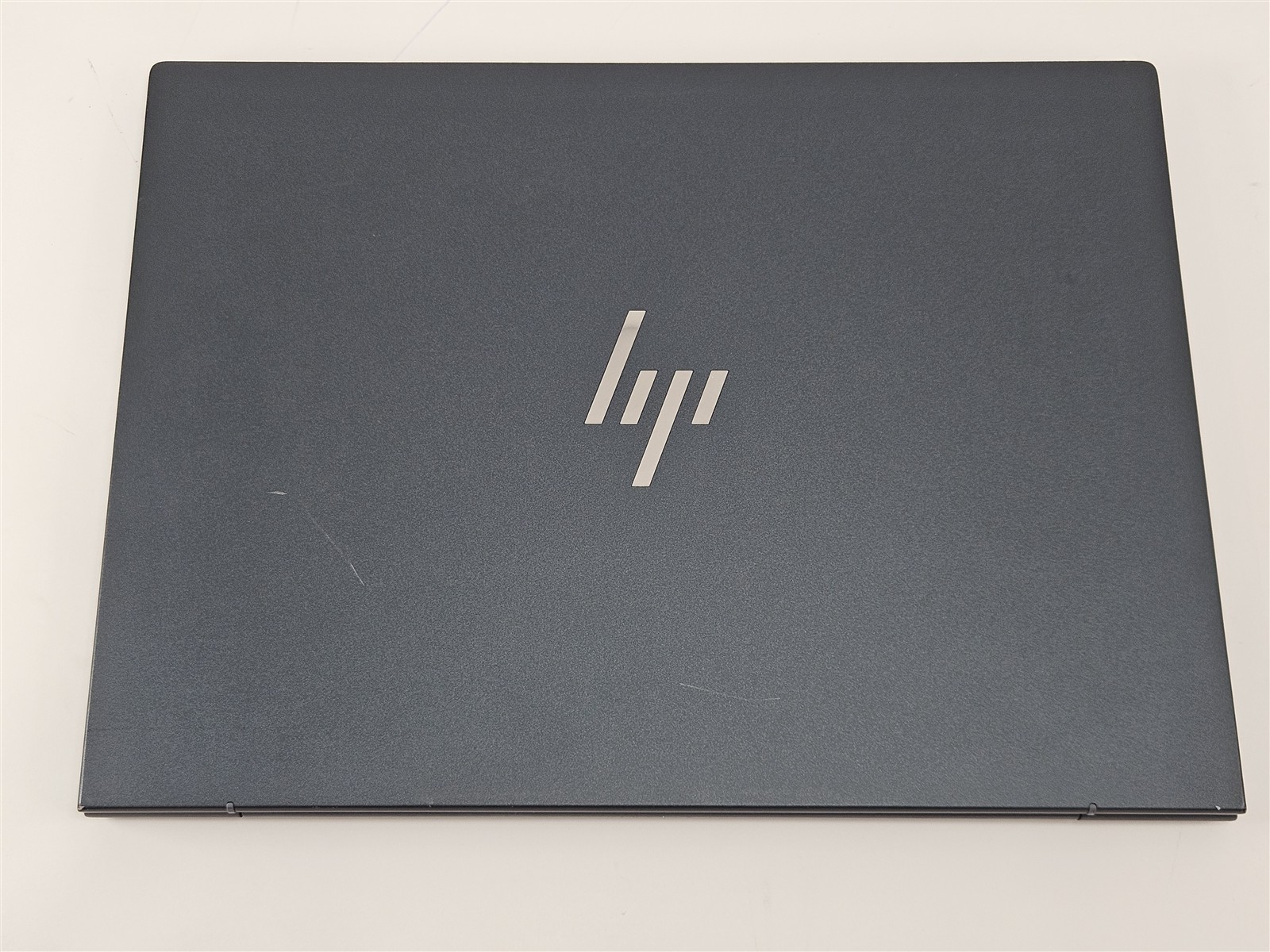 HP 13.5″ Elite Dragonfly G4 i7-1365U 1TB SSD 32GB Iris Xe Laptop Slate Blue
