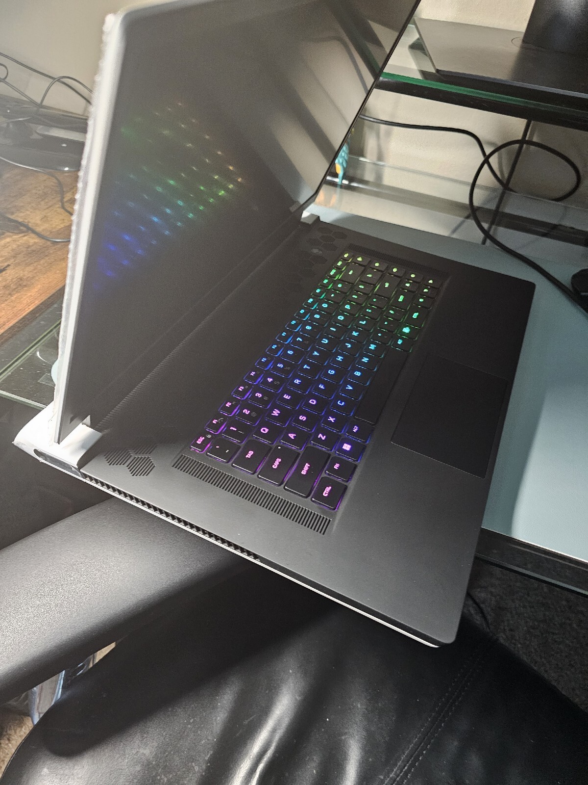 Alienware X17 R2 i7-12700H – 32GB DDR5 MEMORY – 1TB SSD – RTX 3070 Ti 360Hz