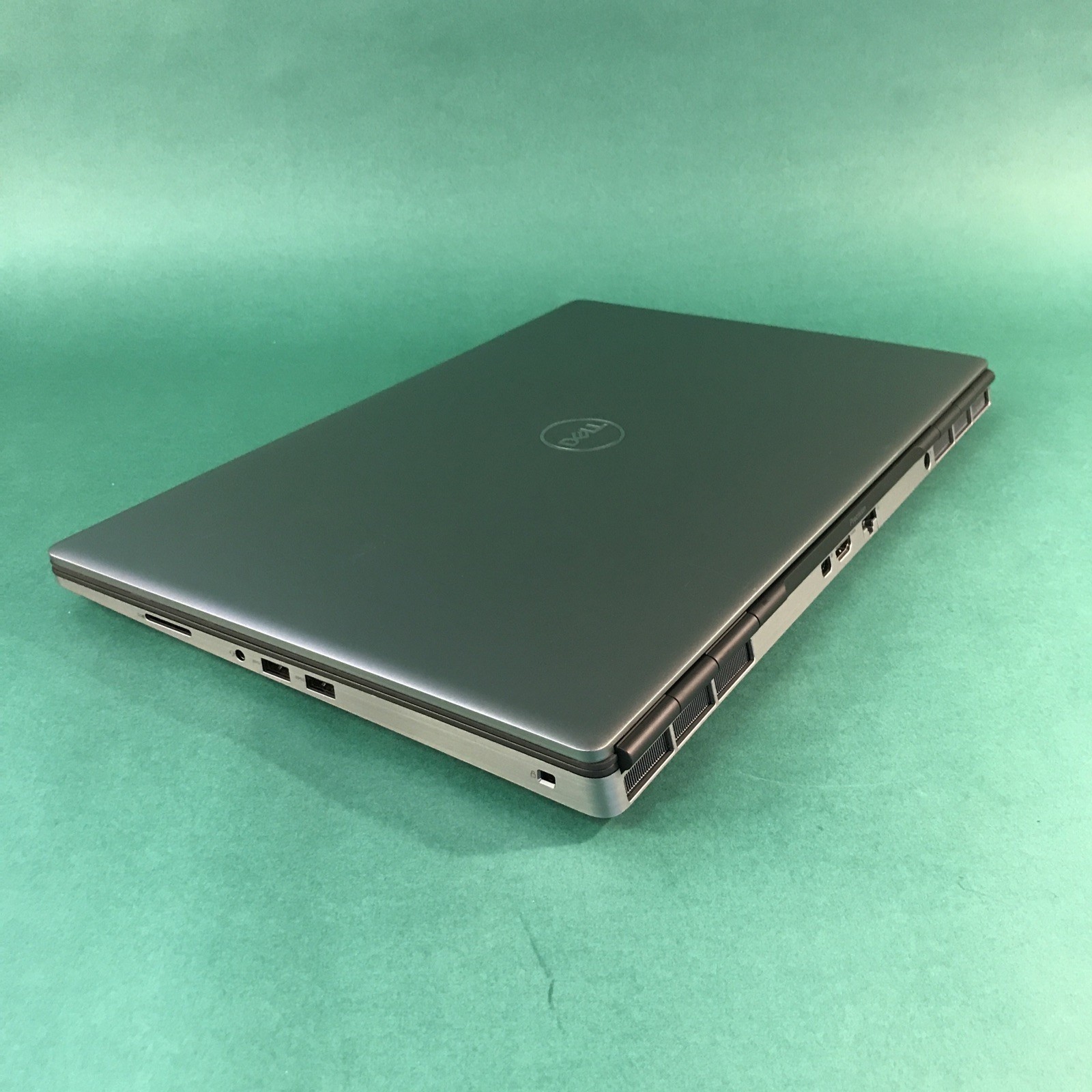 Dell Precision 7750 Intel Xeon W-10855M @ 2.8GHZ 32GB RAM 1TB NVME RTX 4000 W11P