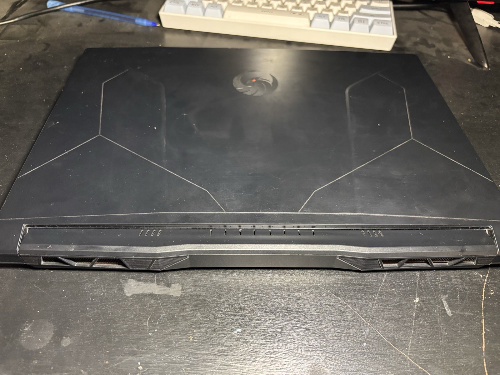 MSI Bravo 15 B7E 15.6″ Gaming Laptop Ryzen 7 7735HS 16GB 512GB SSD RX6550M