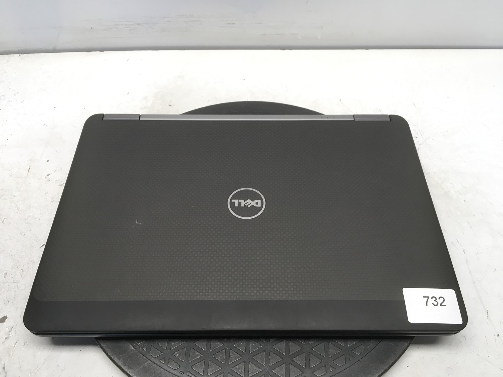 Dell Latitude E7240 Intel i7-4600U 2.1GHz 8 GB NO HDD No Batt