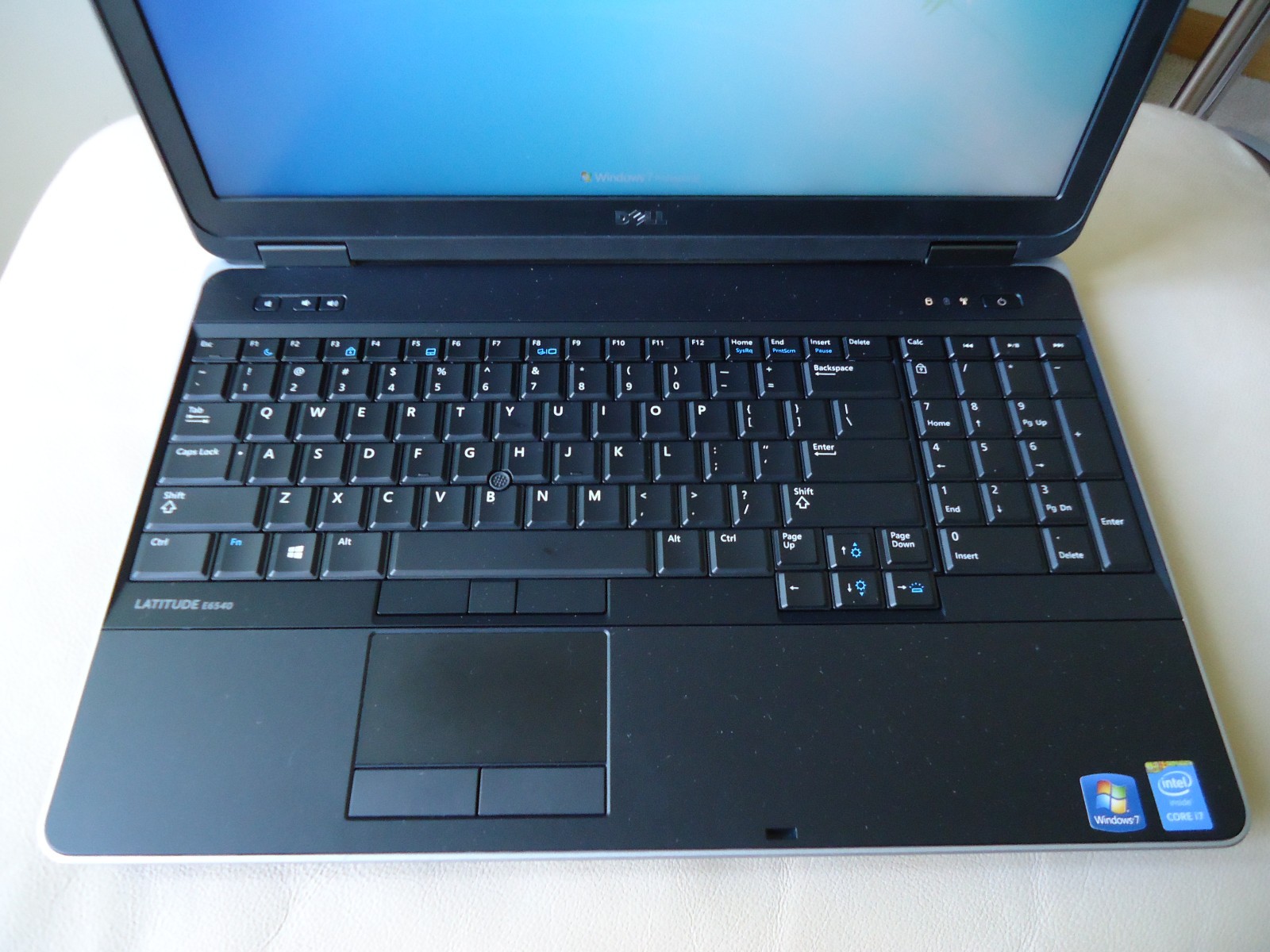 Dell Latitude E6540 Core i7-4810MQ 15.4 8GB 2.80GHz 500GB Windows 10 MS Office