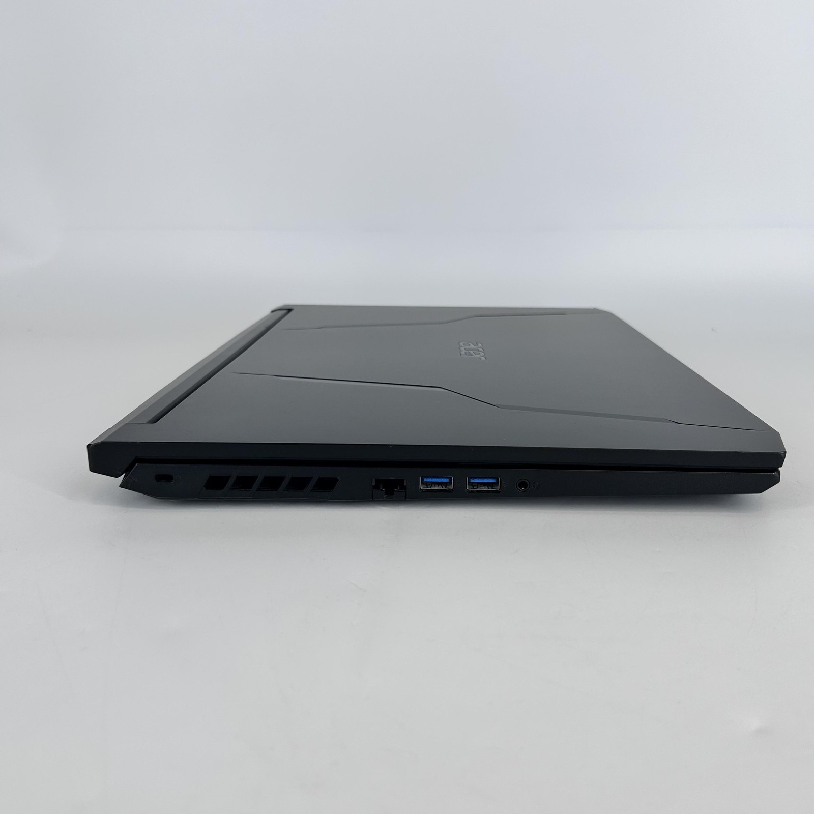 Acer Nitro 5 17.3 FHD i7-11800H 2.30GHz 40GB 1TB SSD/1TB HDD RTX 3050 Ti Good