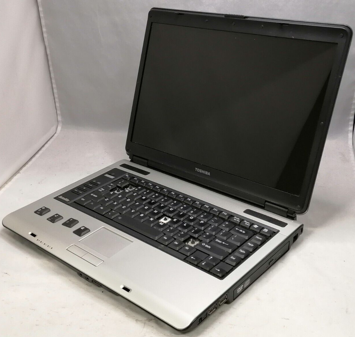 FOR PARTS 15.4″ Toshiba Satellite A105-S2141 (Celeron M 410/1.46 GHz/512 MB RAM)