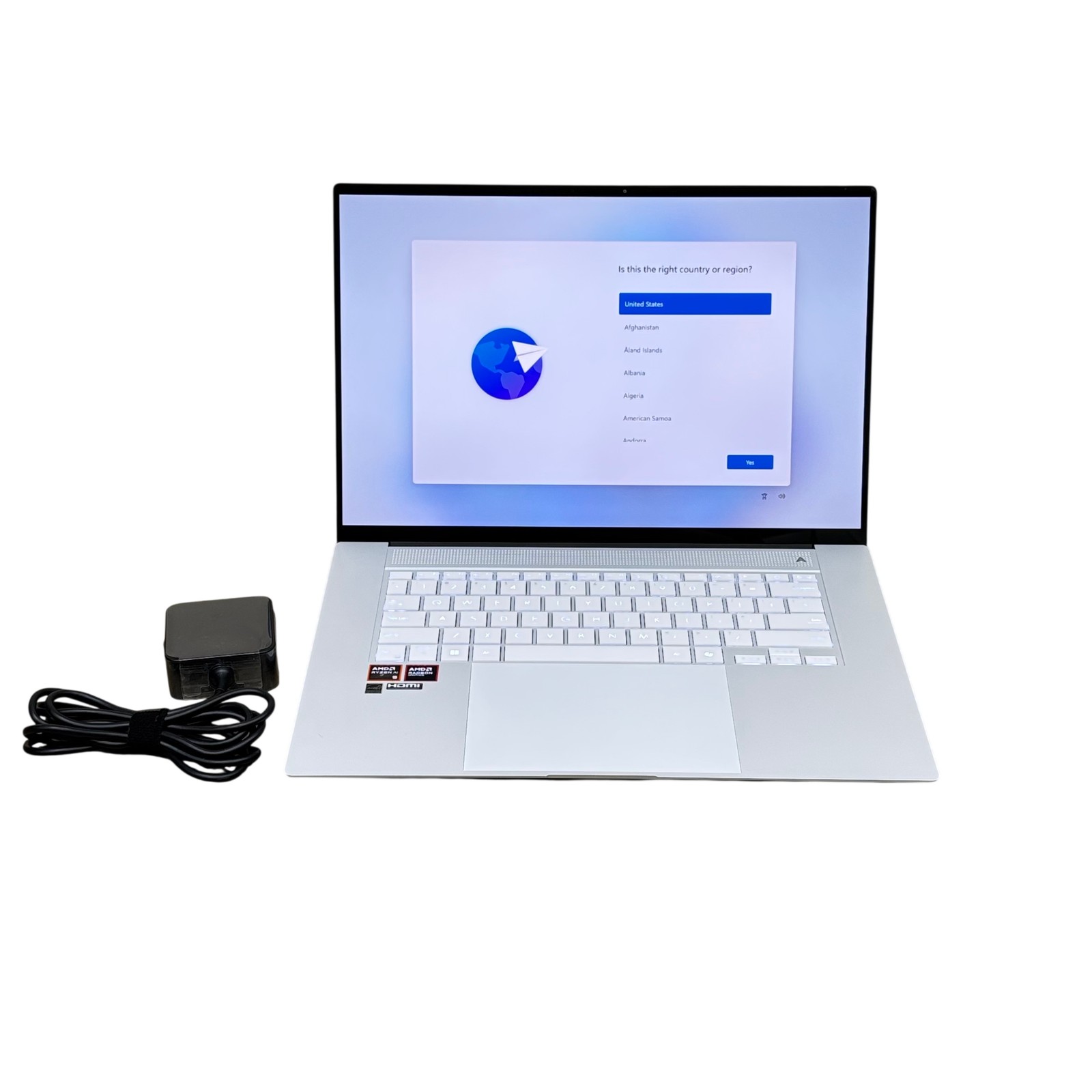 ASUS Zenbook S 16 UM5606WA AMD Ryzen AI 9 365 2.00GHz 24GB RAM 1TB SSD 16″