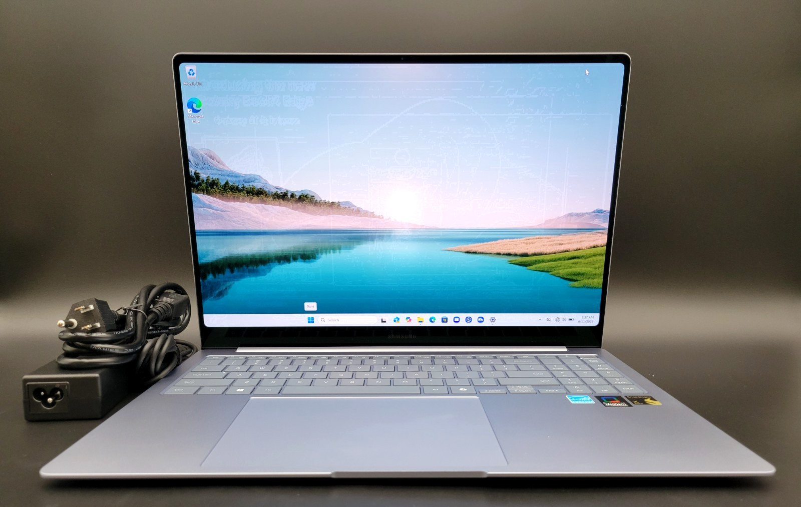 Samsung Galaxy Book4 Edge 16″ Snapdragon X Elite 16GB 512GB OLED Touch Laptop R*