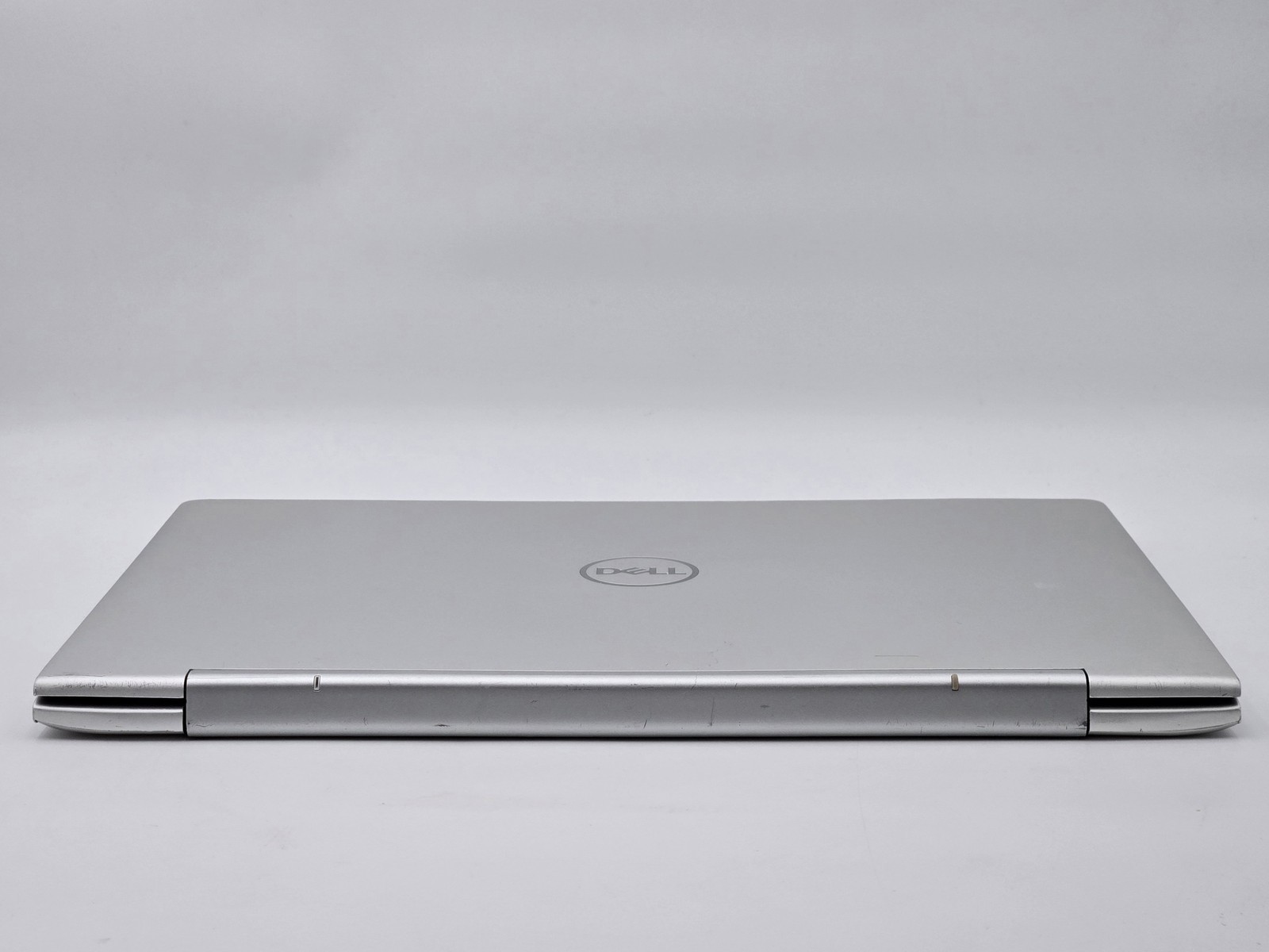 Dell Inspiron 7791 2-in-1 17″ FHD Touch I7-10510U 256GB SSD 8GB W11P MX250