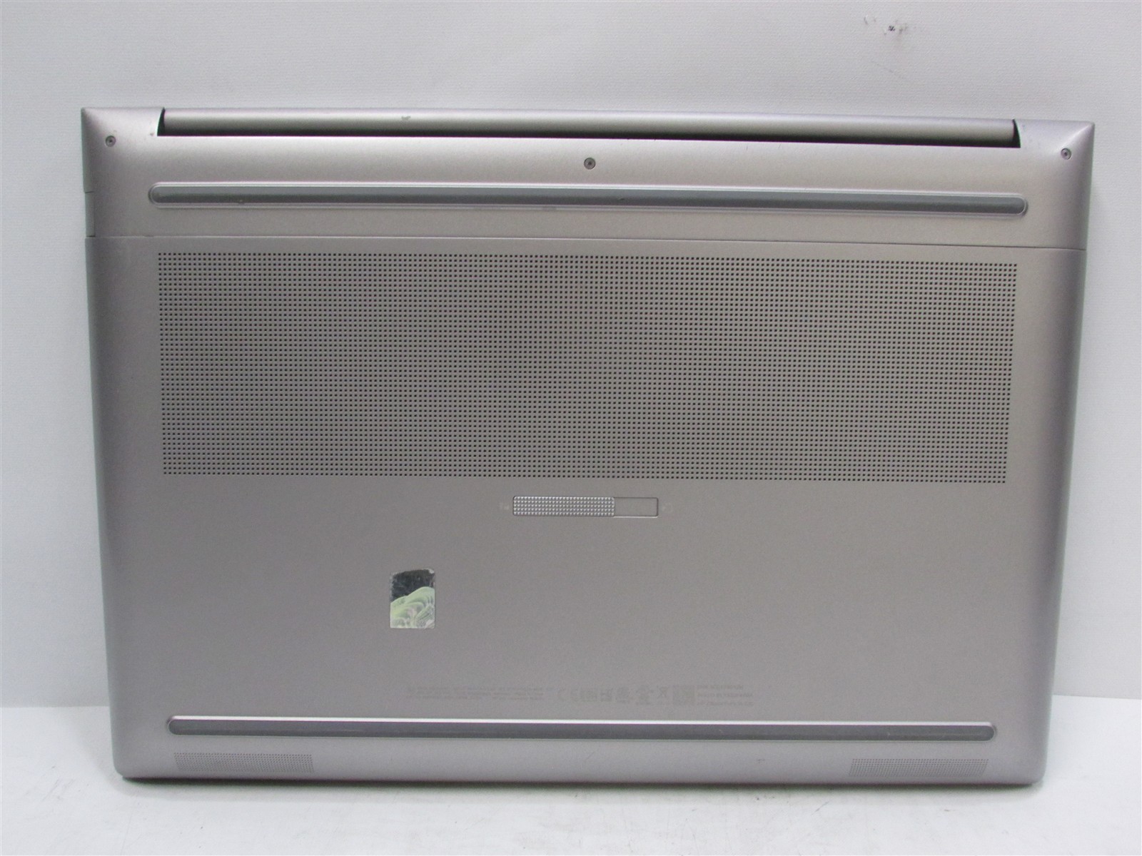 HP ZBook Fury 16 G10 i9-13950HX 2.2GHz 64GB 512GB NVME 15.6″ Win 11 Pro SCUFFS