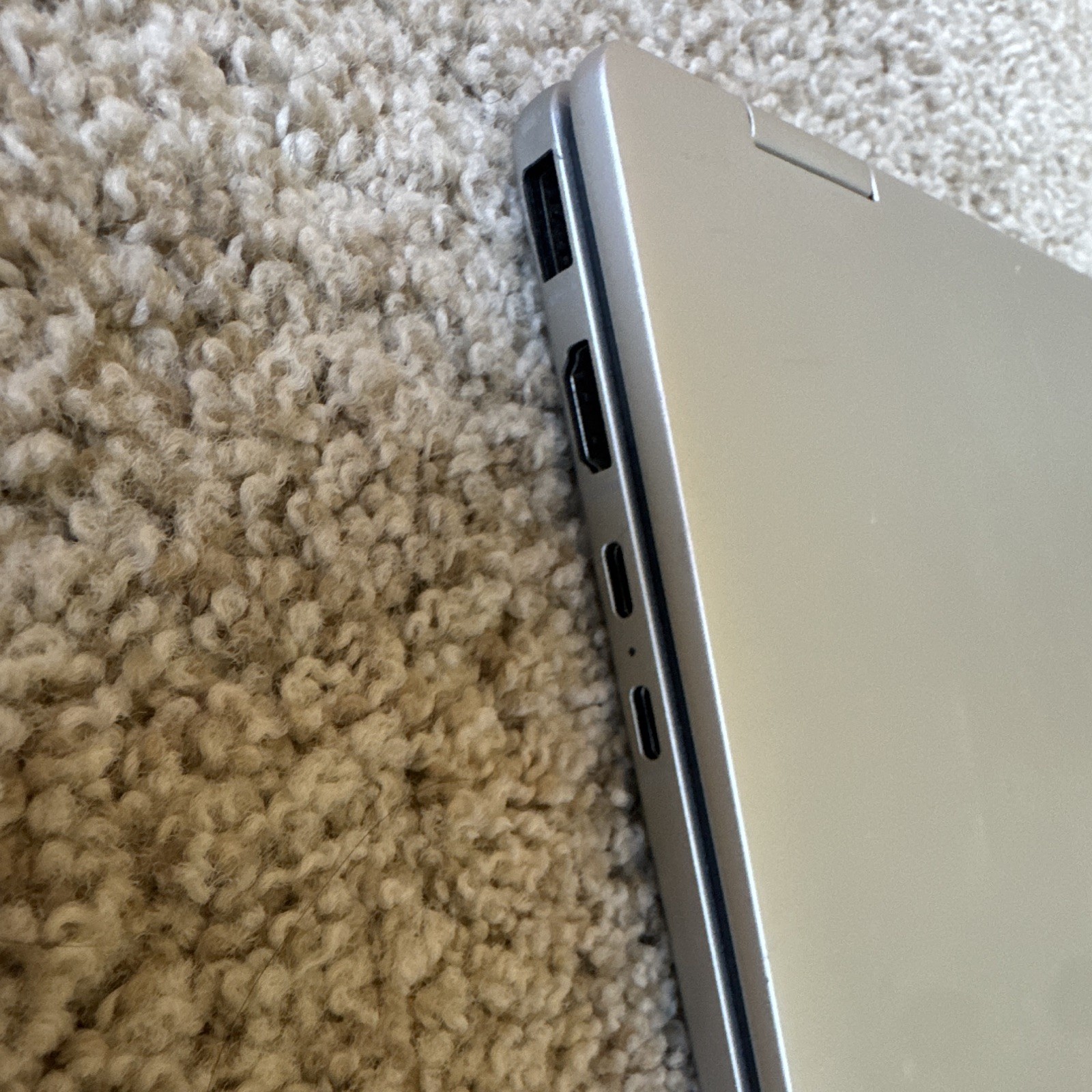 HP Envy 2-in-1 14″ 2K Touch-Screen Laptop AMD Ryzen 7 8840HS 2023 16GB Mem