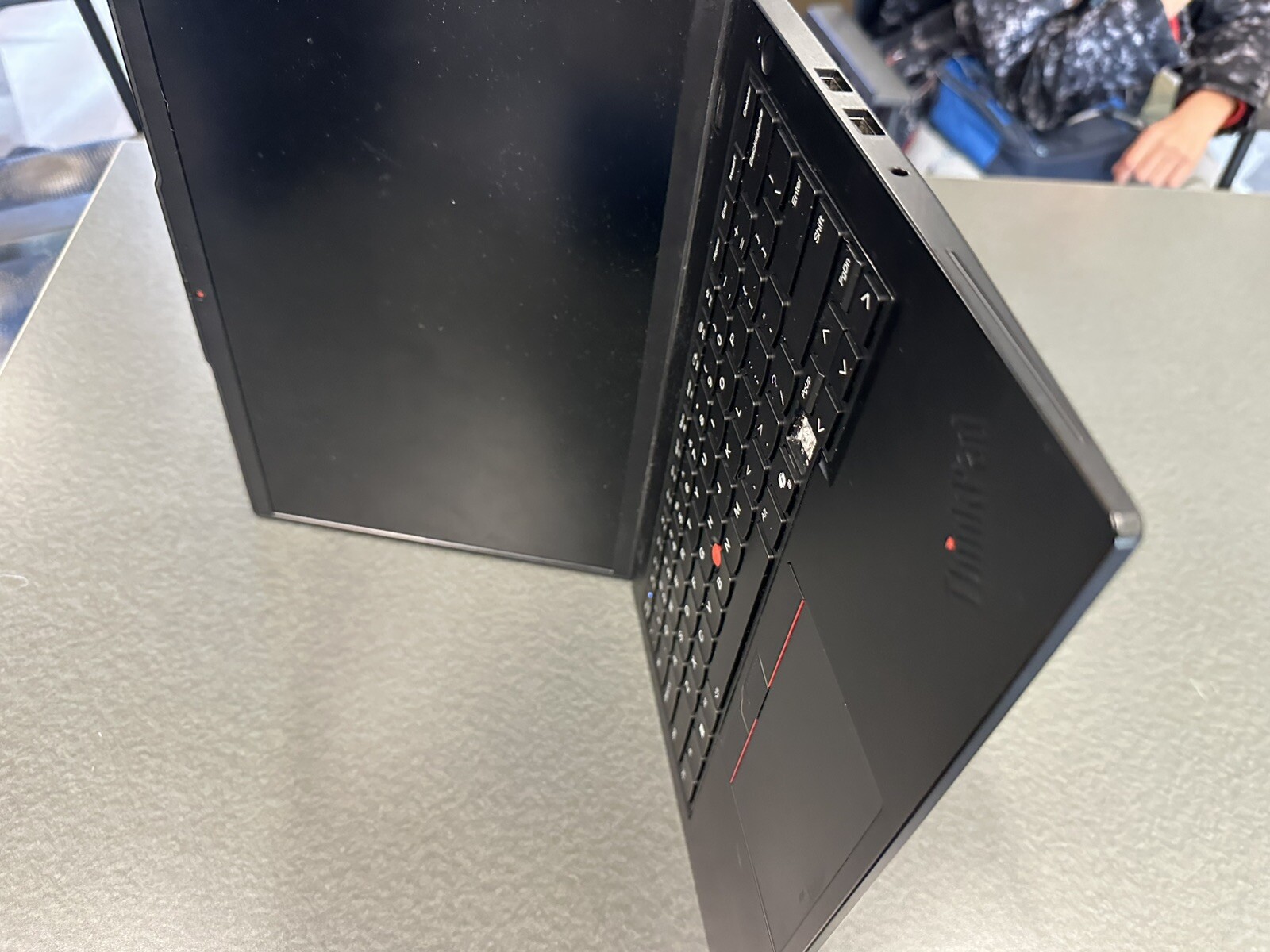 Lenovo – ThinkPad L14 Gen 5 – Black – 256GB – 1 STICK OF 16GB SODIMM RAM – ACC