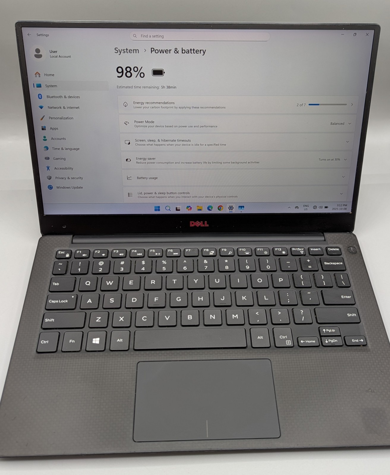 Dell laptop XPS P54G 4GBRam 128GB SSD Gray & Black