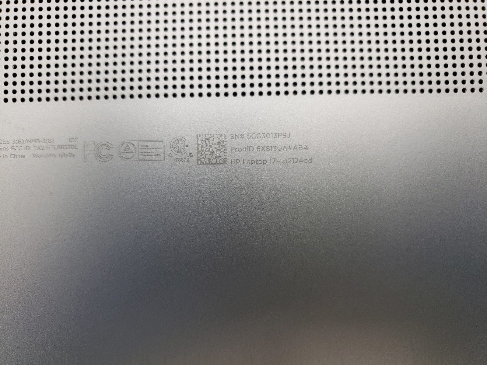 HP 17-cp2124od Ryzen 3 7320U 8GB RAM 256GB SSD 17.3″ Windows 11 Pro Laptop PC.