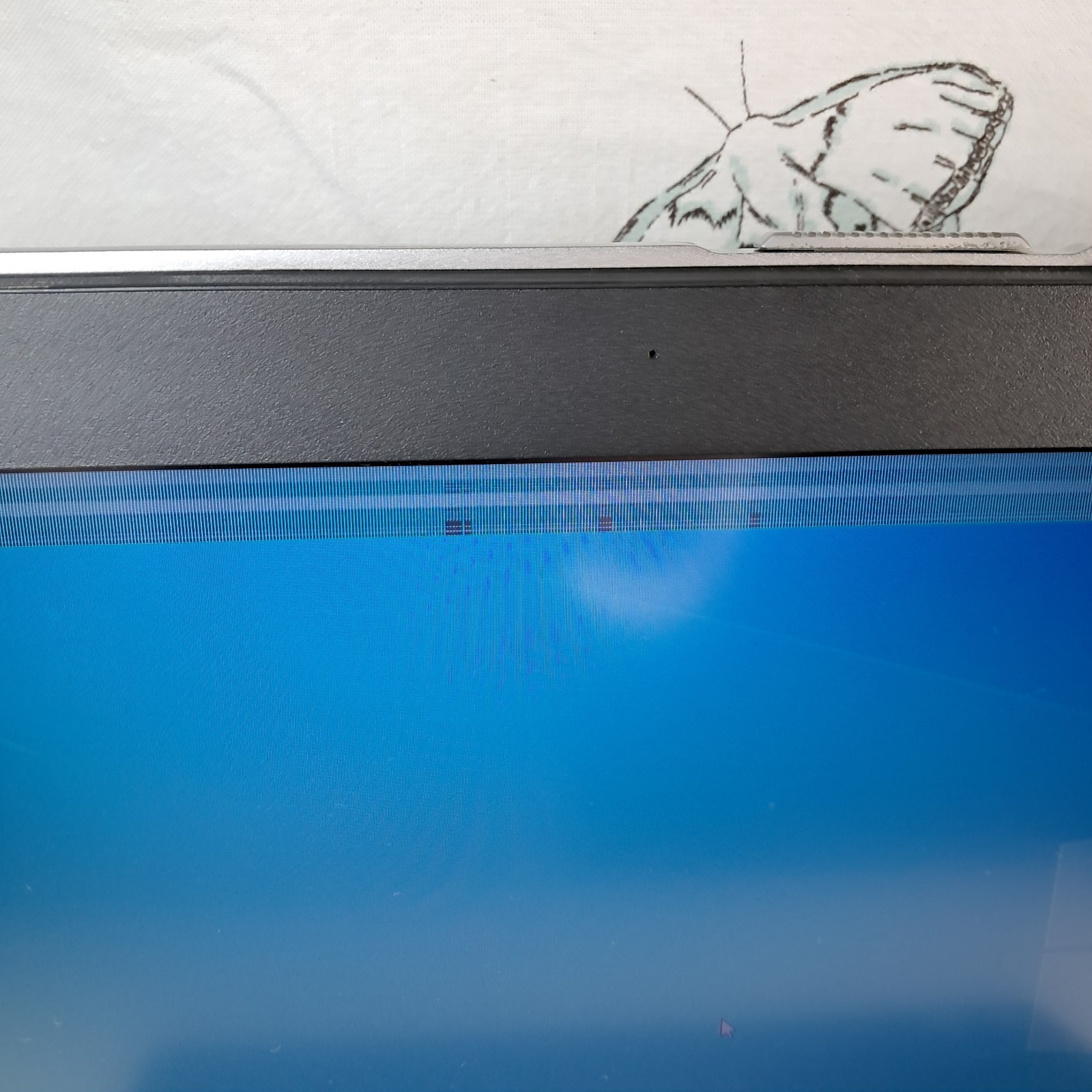 DELL LATITUDE E6420 – FOR PARTS/BAD LCD – INTEL I7 2ND GEN – 4GB RAM