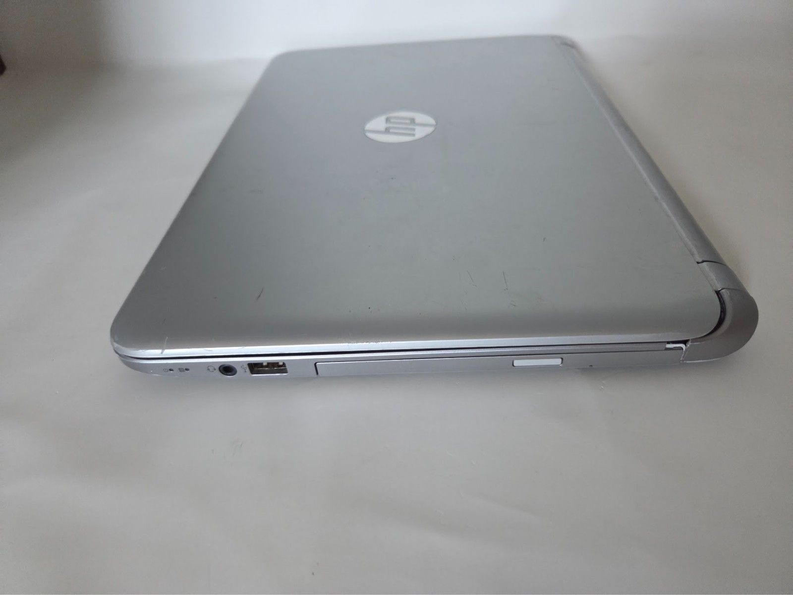 HP Pavilion 14-n018us Laptop 14 Inch Display Windows 8 DTS Sound+