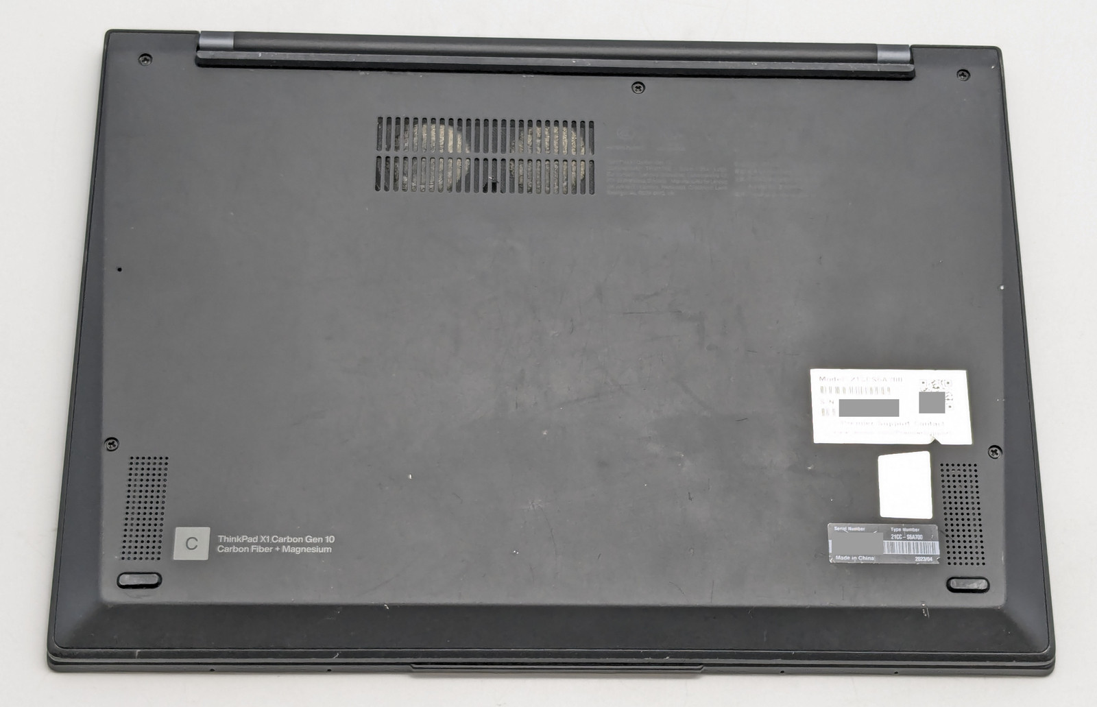 Lenovo ThinkPad X1 Carbon Gen 10 14″ i7-1270P 32GB DDR5 256GB SSD Windows 11H