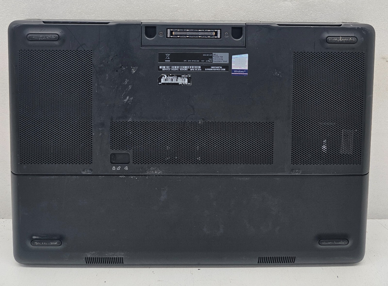 Dell Precision 7520 15.6″ Laptop Intel Core i7-7920HQ 4GB Ram NO HD/OS (FL)