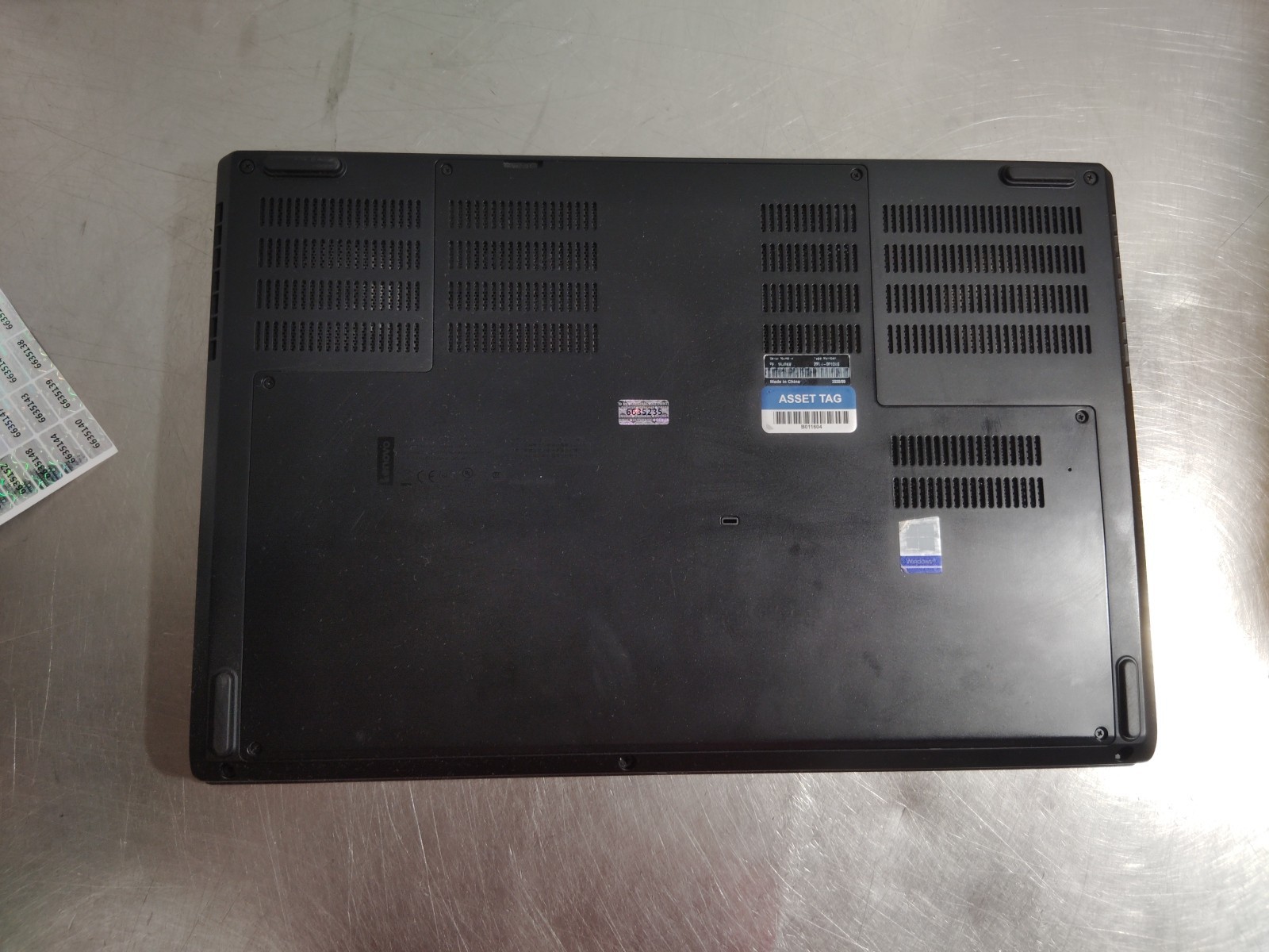Lenovo ThinkPad P53 15.6″ i7-9750H 2.6GHz 16GB RAM 512GB Win 11 Pro T1000
