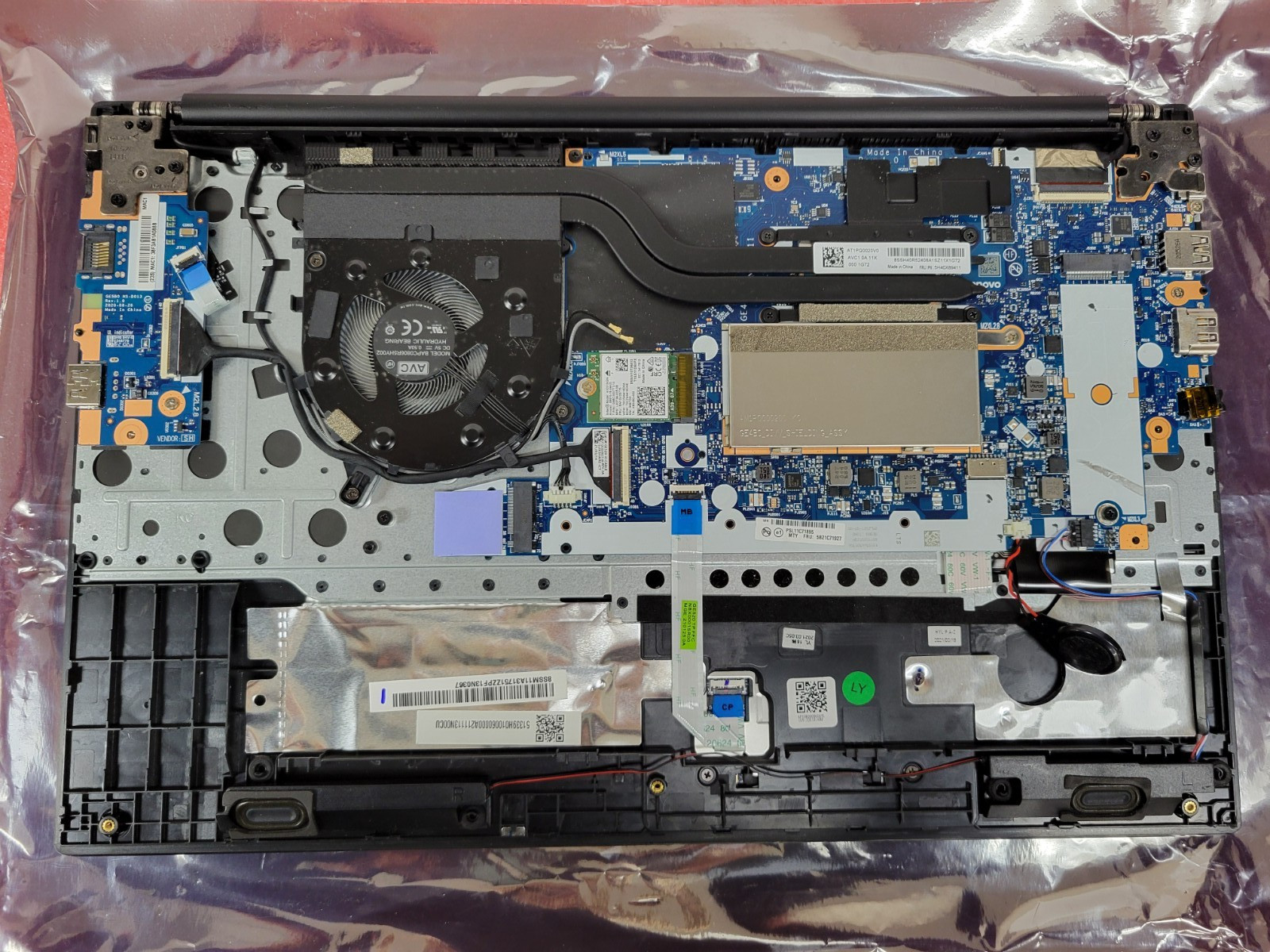 Lenovo ThinkPad E15 Gen 2 i5-1135G7@2.4GHz NO RAM/HD/OS/SCREEN/KB *DEAD* | C825