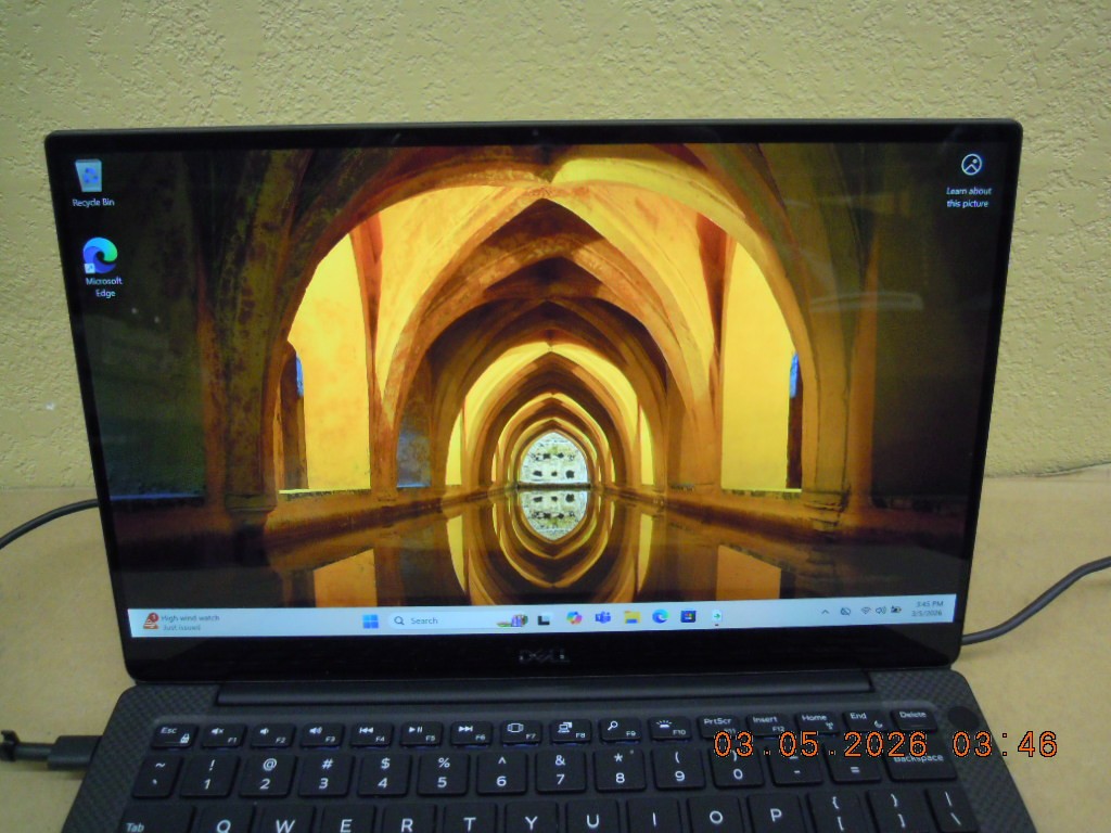 Dell XPS 13 9305 Laptop | i5-1135G7 @ 2.40GHz | 8GB RAM | 500GB M.2 | Win 11 Pro