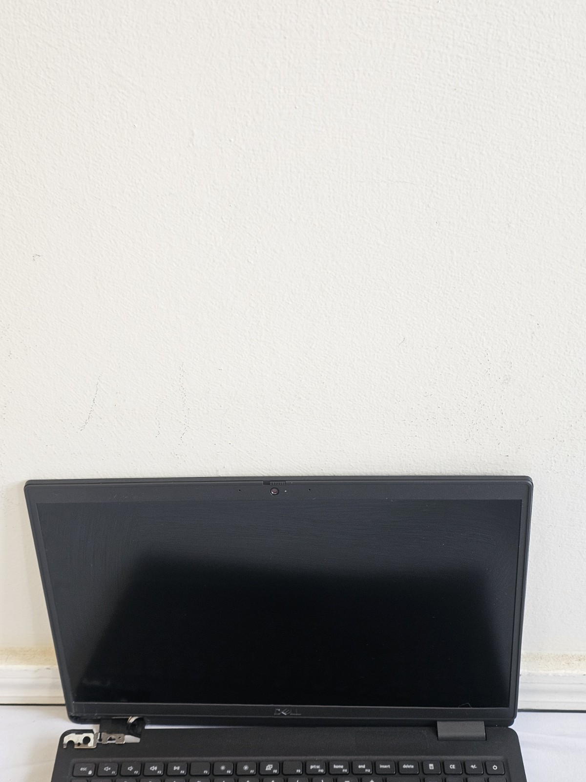 Dell Latitude 3520 Laptop – i5 Gen 11 – 16GB RAM – 256GB SSD – Windows 11 – READ