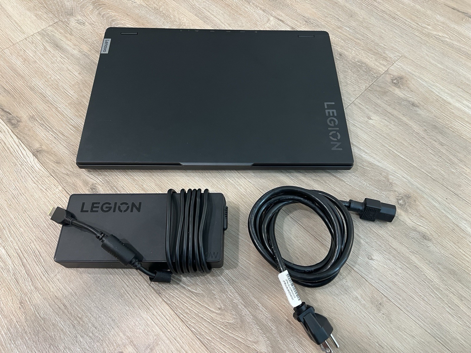 Lenovo Legion Pro 7i Gen 9 Laptop 16″, I9-14900HX, RTX 4090, 64GB RAM, 2TB SSD
