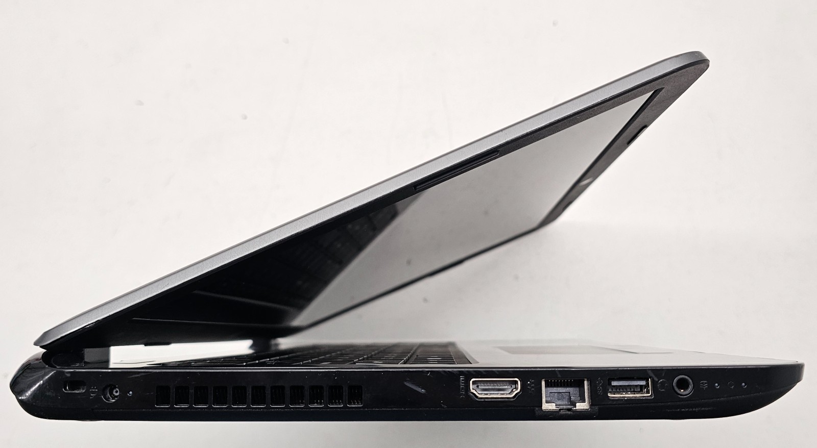 HP 15-g042cy 15.6″ Laptop AMD E1-2100 4GB Ram NO HD/OS/BATT (FL)
