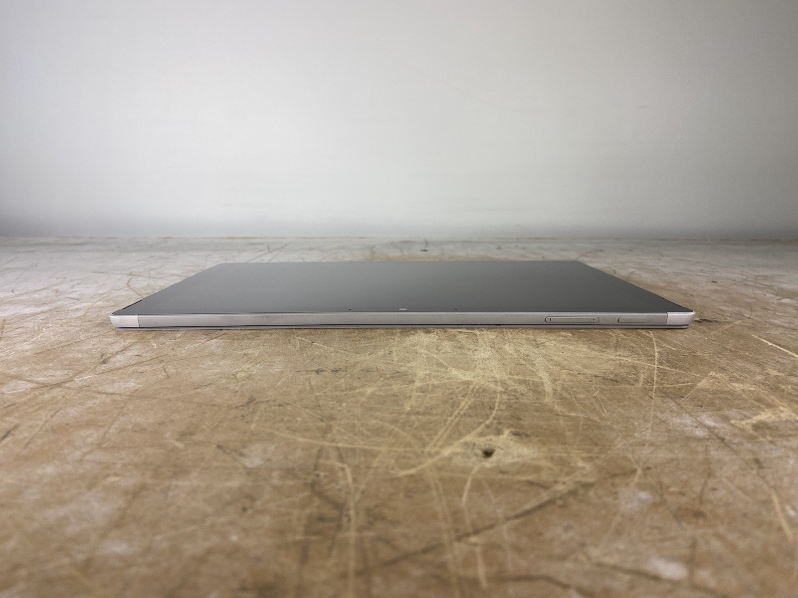 MICROSOFT SURFACE PRO 7+ (1960) i7-1165G7 @ 2.80GHz, 16GB RAM, NO HDD/OS